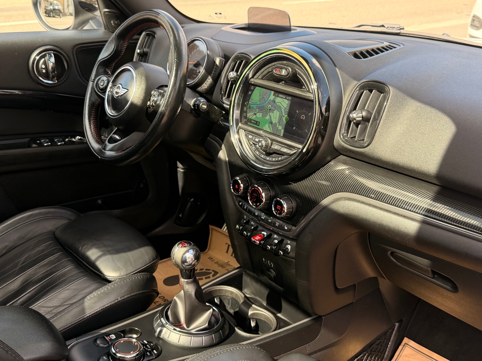 MINI Countryman S John Works ALL4-image-12