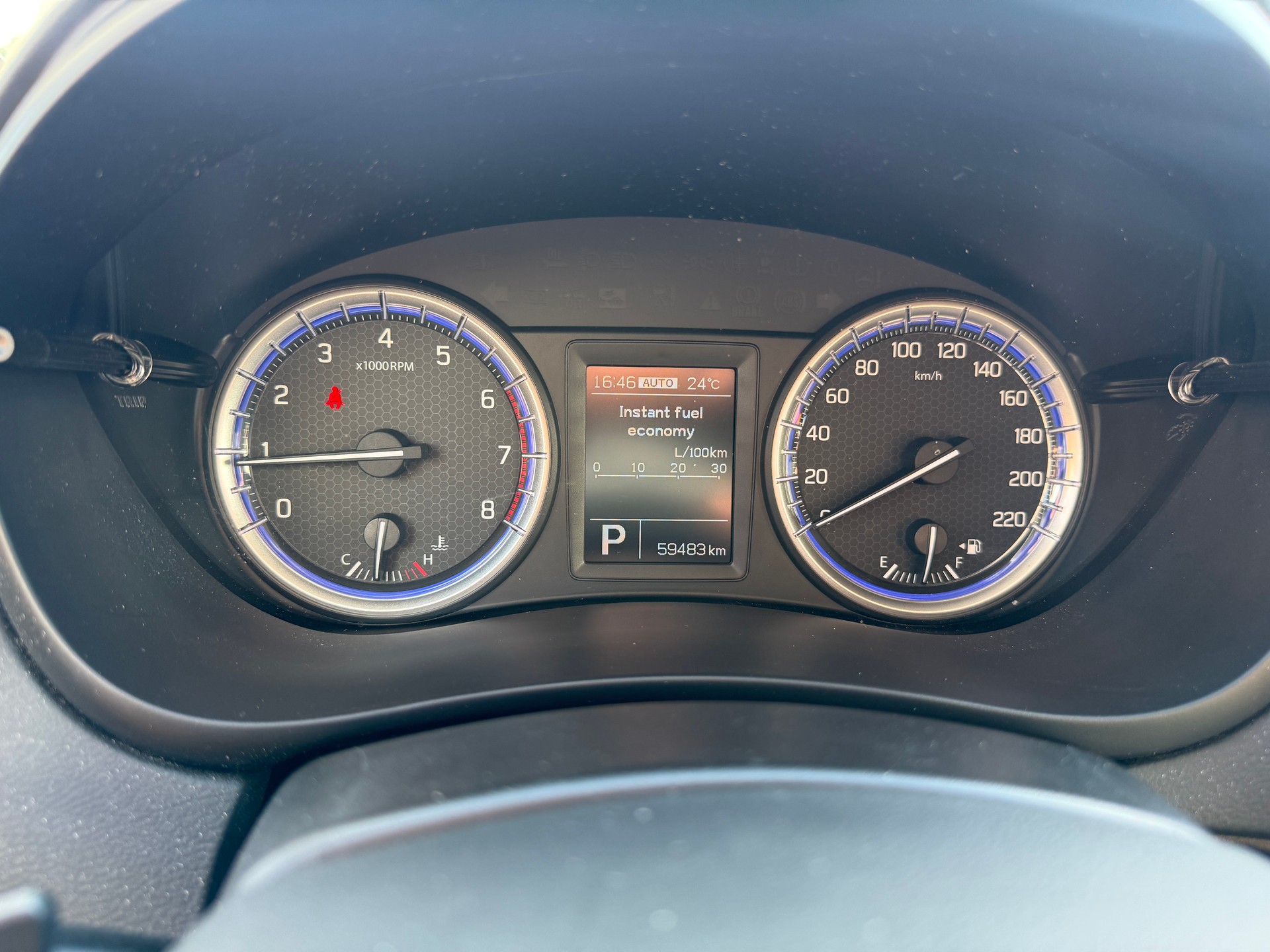 SUZUKI SX4 S-Cross 1.4 16V Generation Top Hybrid 4WD Automatic-image-10
