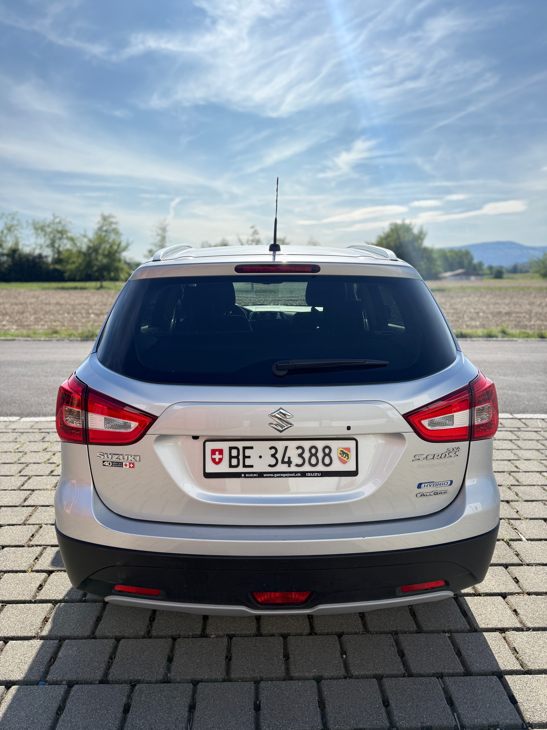 SUZUKI SX4 S-Cross 1.4 16V Generation Top Hybrid 4WD Automatic-image-3