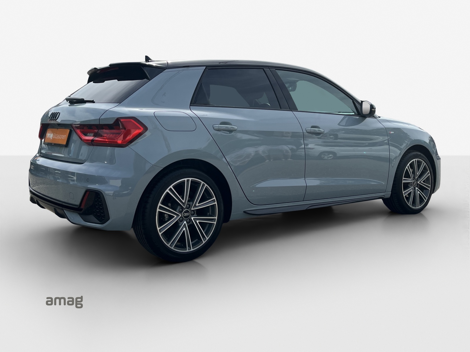 AUDI A1 Sportback 35 TFSI S Line S-tronic-image-4