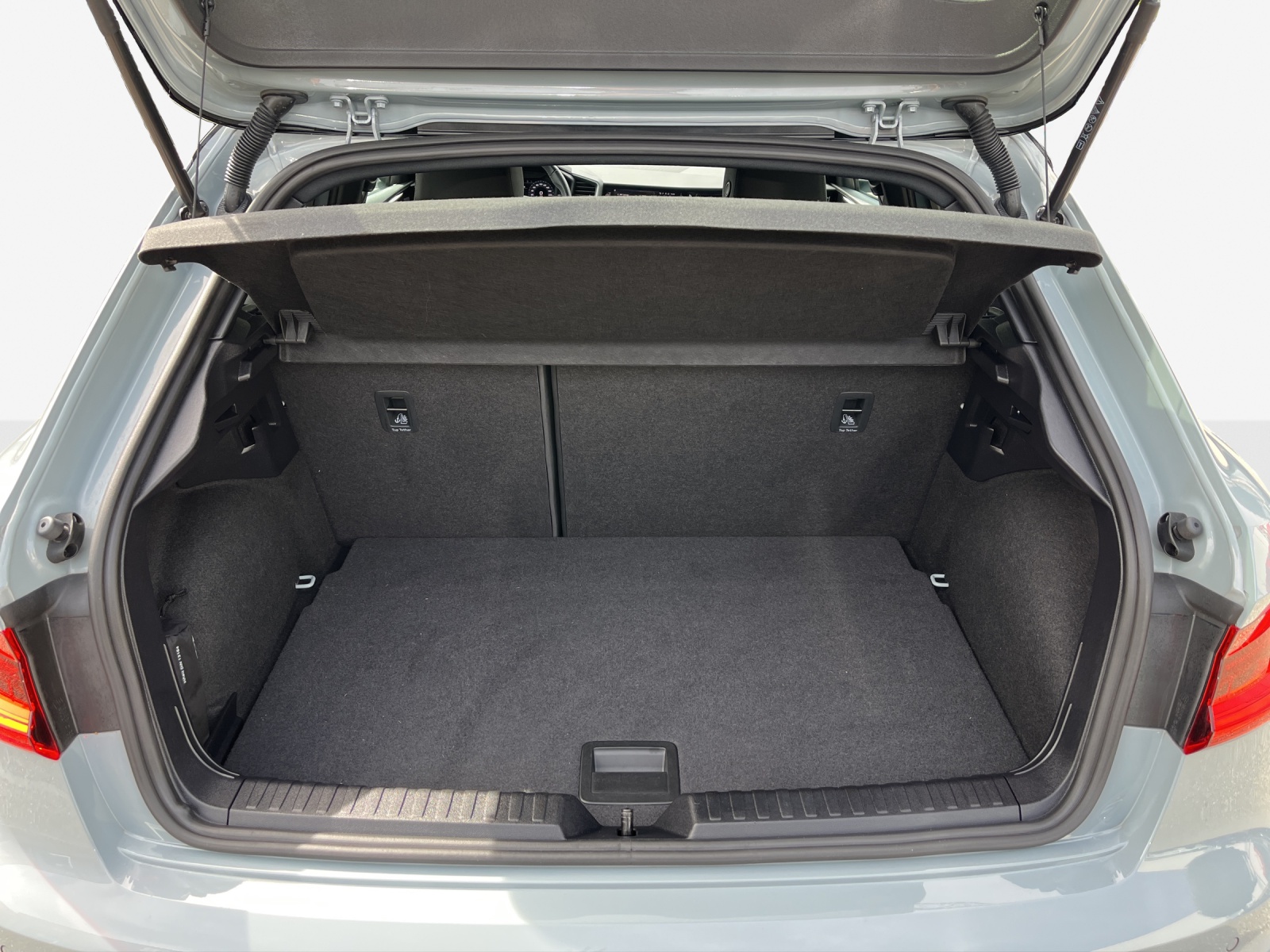 AUDI A1 Sportback 35 TFSI S Line S-tronic-image-12