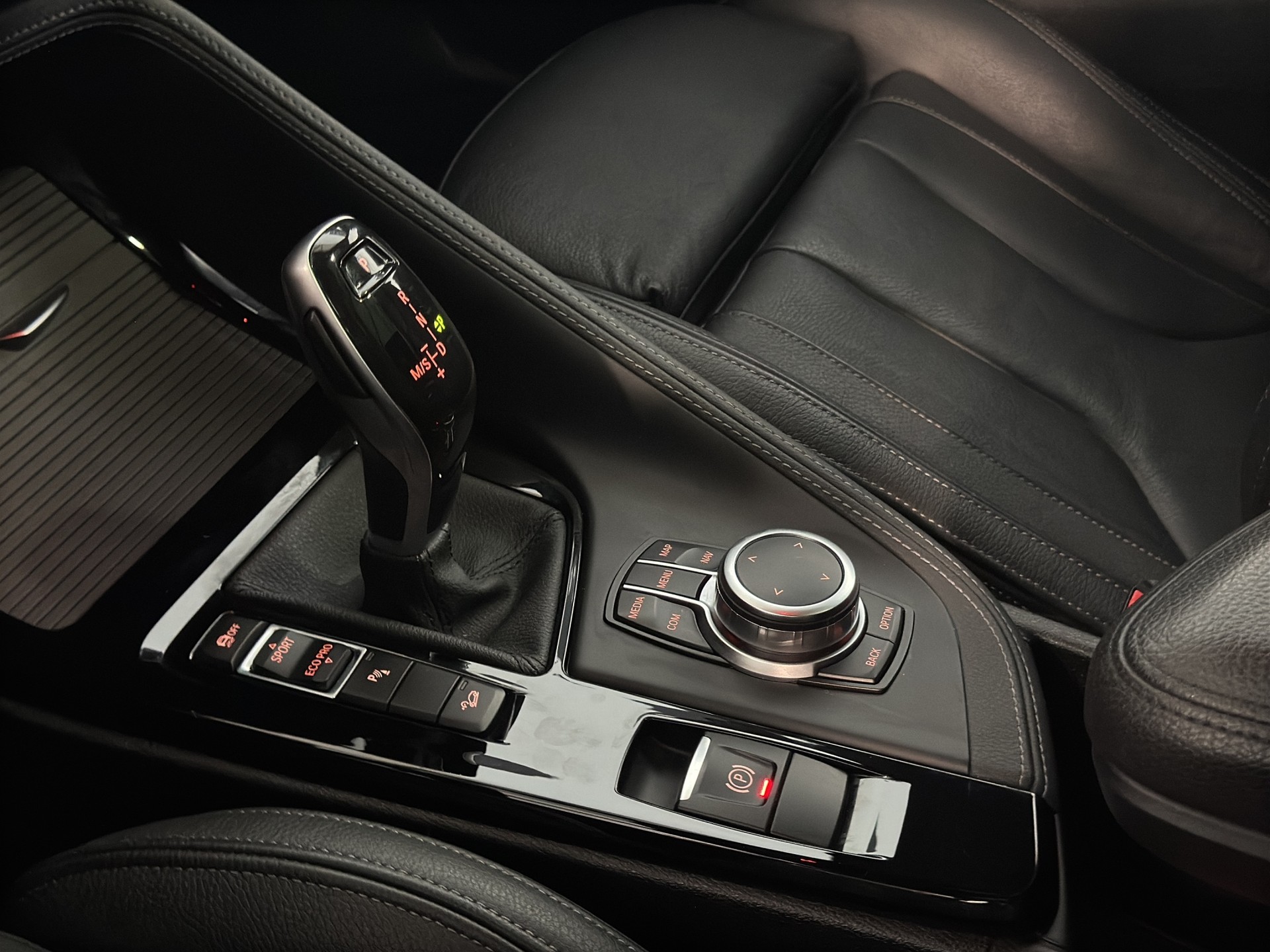 BMW X2 M35i Steptronic-image-11