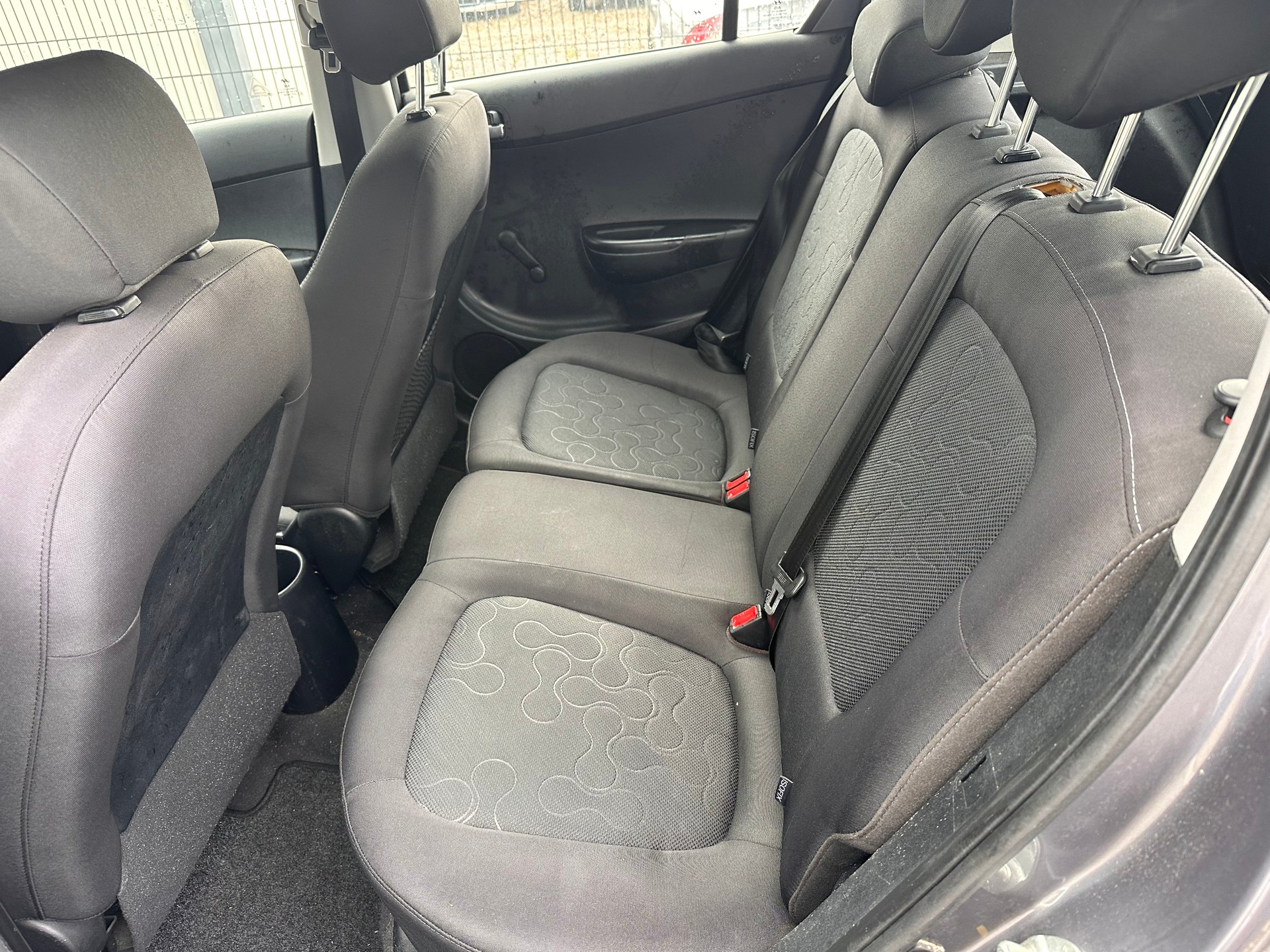 HYUNDAI i20 1.4 Style-image-10