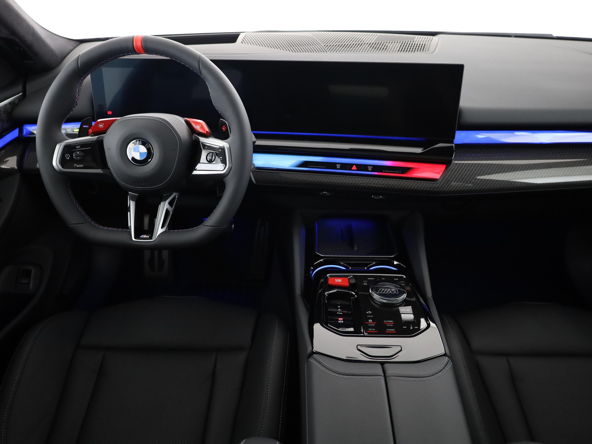 BMW M5 xDrive-image-19