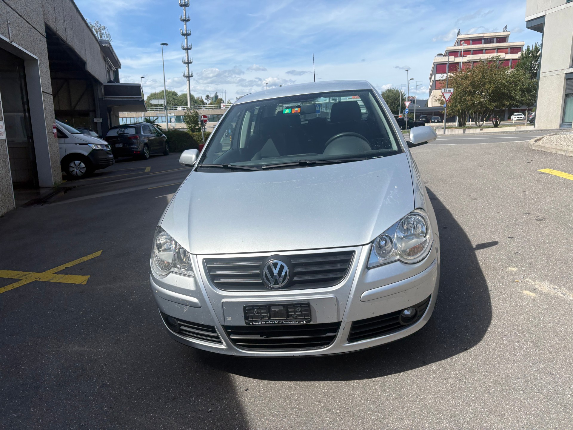VW Polo 1.4 16V Young&Fresh-image-1