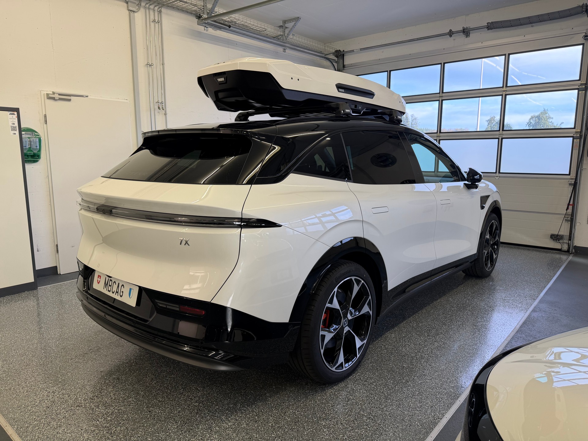 ZEEKR 7X Privilege 100kWh, Comfort & Cockpitpaket, "Crystal White" 10J / 200'000km Werksgarantie AWD-image-9