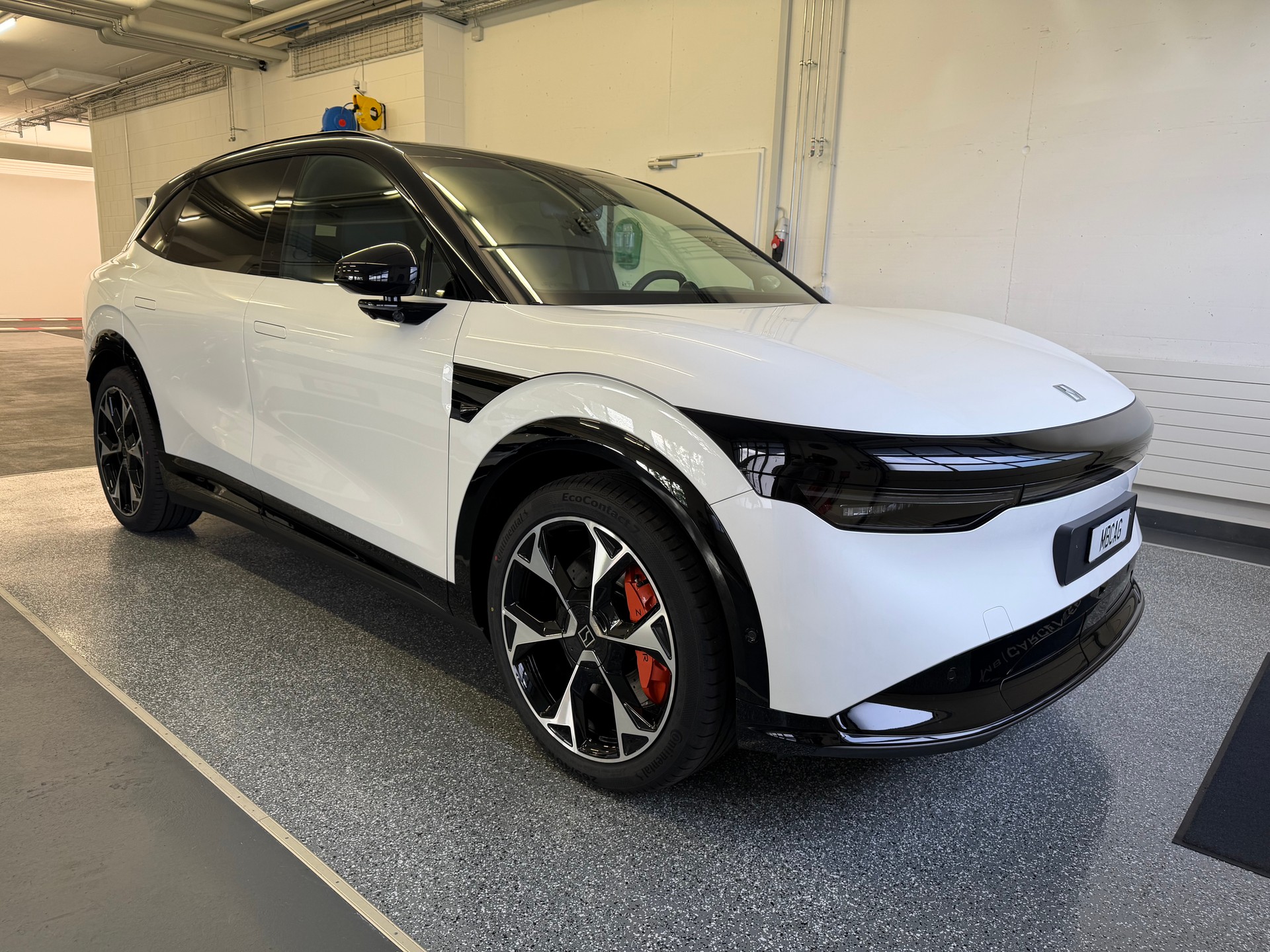 ZEEKR 7X Privilege 100kWh, Comfort & Cockpitpaket, "Crystal White" 10J / 200'000km Werksgarantie AWD-image-13