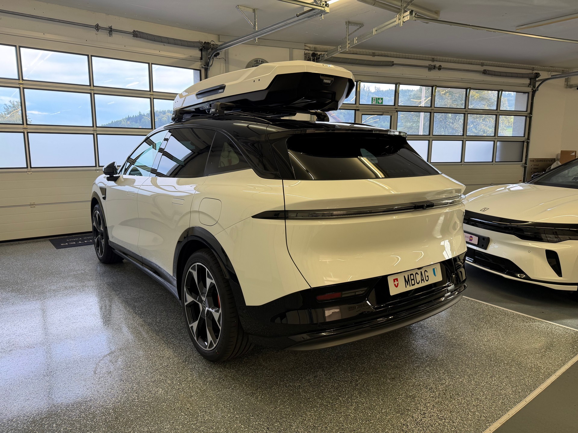 ZEEKR 7X Privilege 100kWh, Comfort & Cockpitpaket, "Crystal White" 10J / 200'000km Werksgarantie AWD-image-6