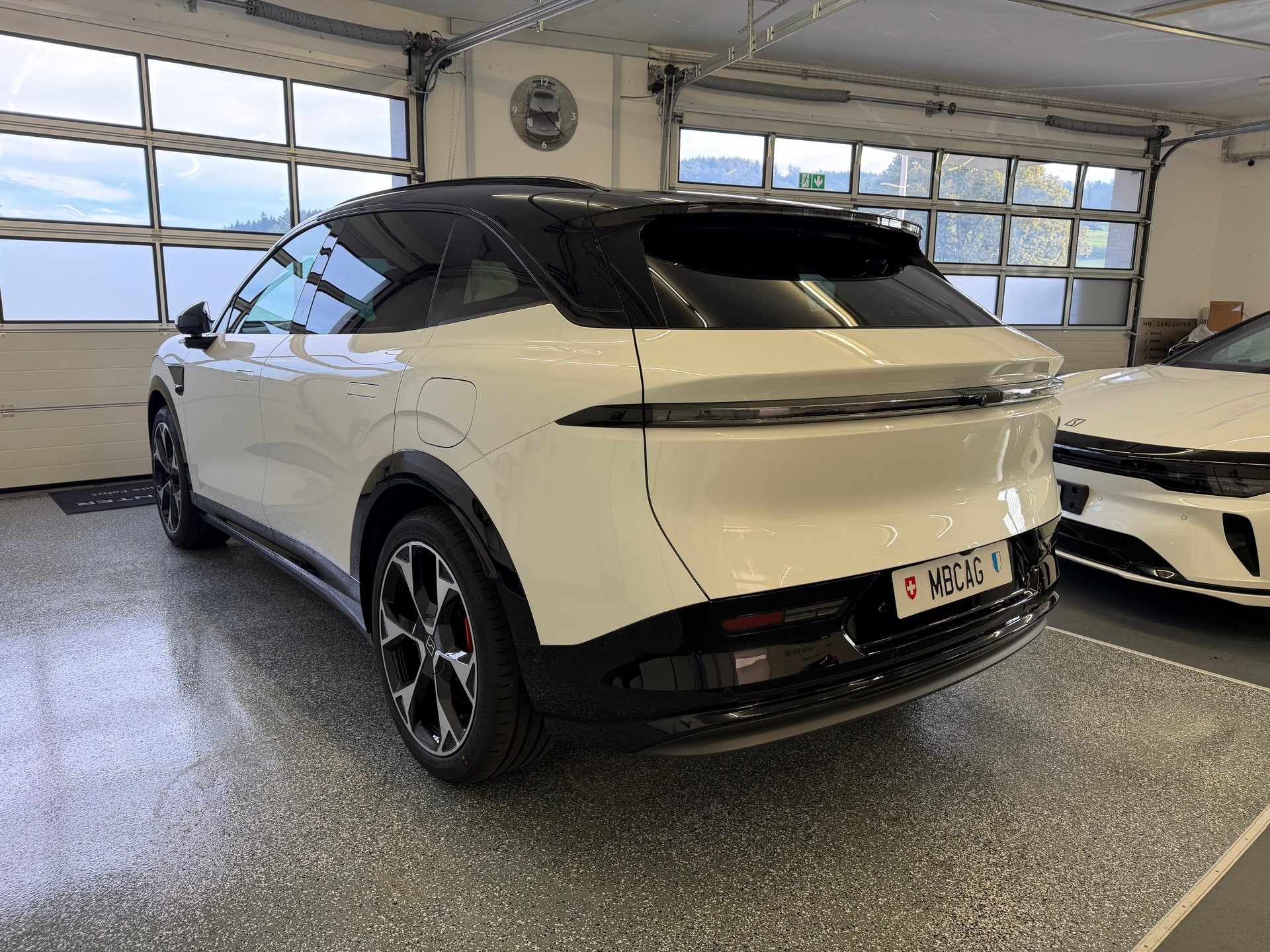ZEEKR 7X Privilege 100kWh, Comfort & Cockpitpaket, "Crystal White" 10J / 200'000km Werksgarantie AWD-image-5