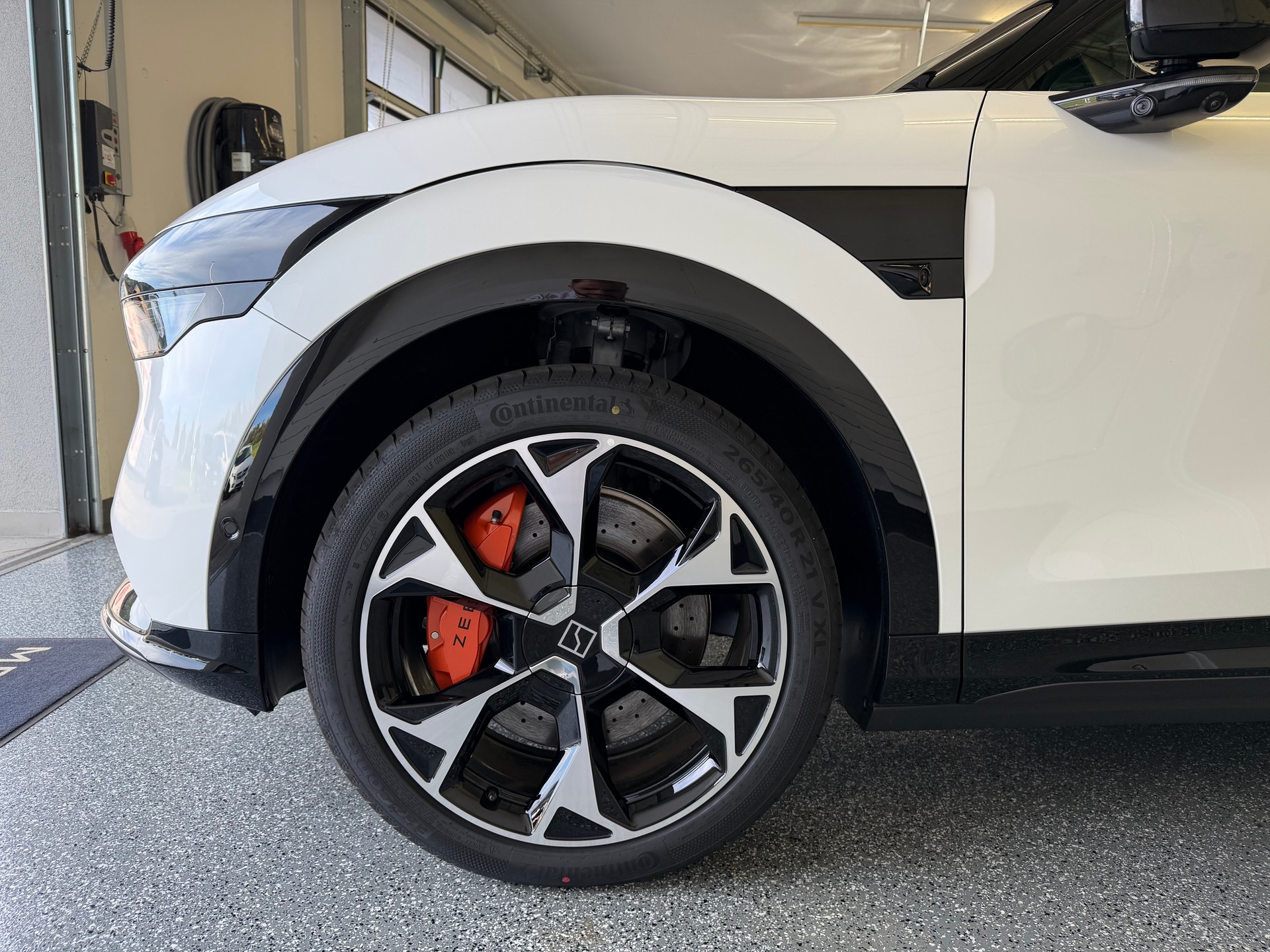 ZEEKR 7X Privilege 100kWh, Comfort & Cockpitpaket, "Crystal White" 10J / 200'000km Werksgarantie AWD-image-4