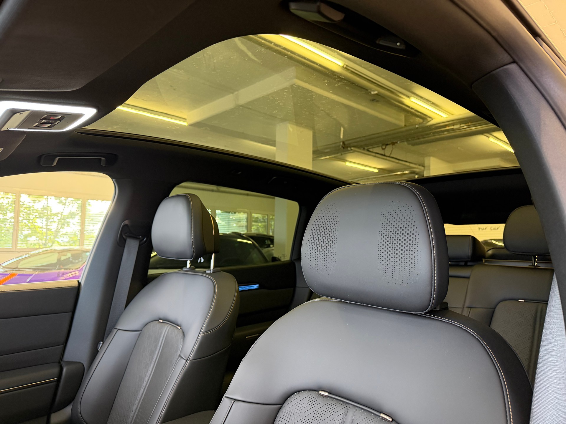ZEEKR 7X Privilege 100kWh, Comfort & Cockpitpaket, "Crystal White" 10J / 200'000km Werksgarantie AWD-image-15
