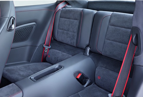 PORSCHE 3.8 Carrera 4 GTS PDK-image-9