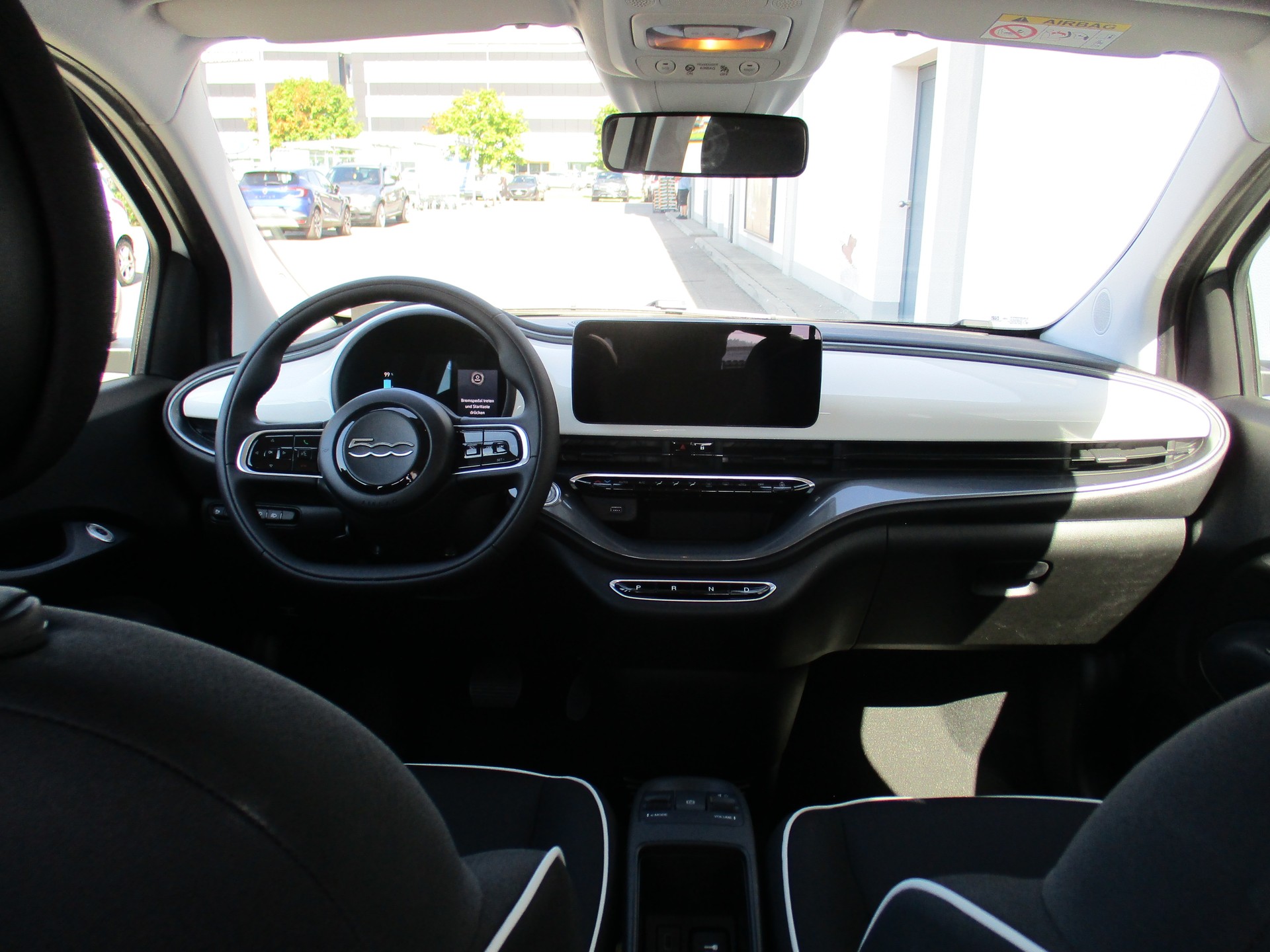 FIAT 500e 87 kW Cult Edition-image-6