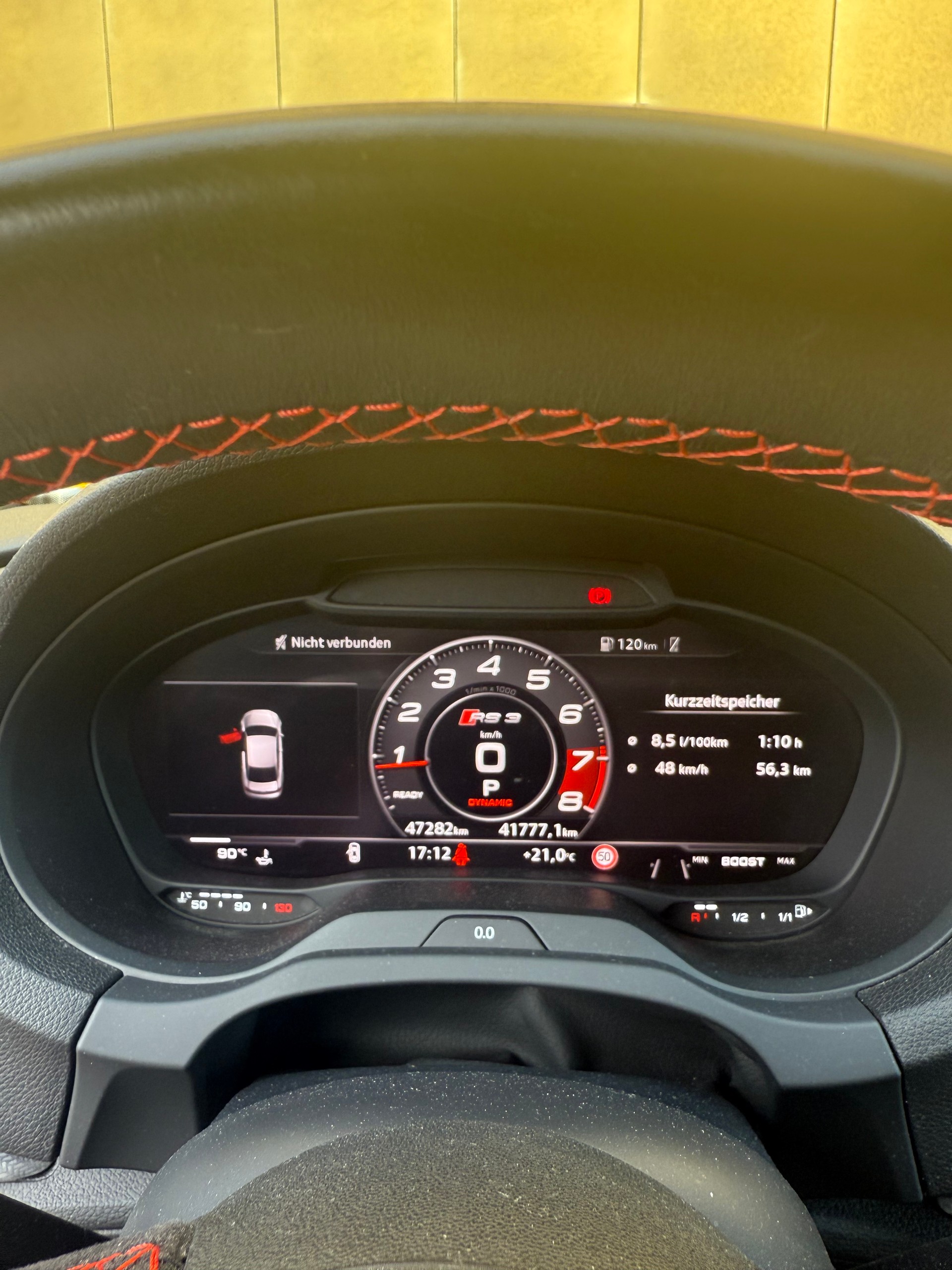 AUDI RS3 Limousine 2.5 TSI quattro S-tronic-image-16
