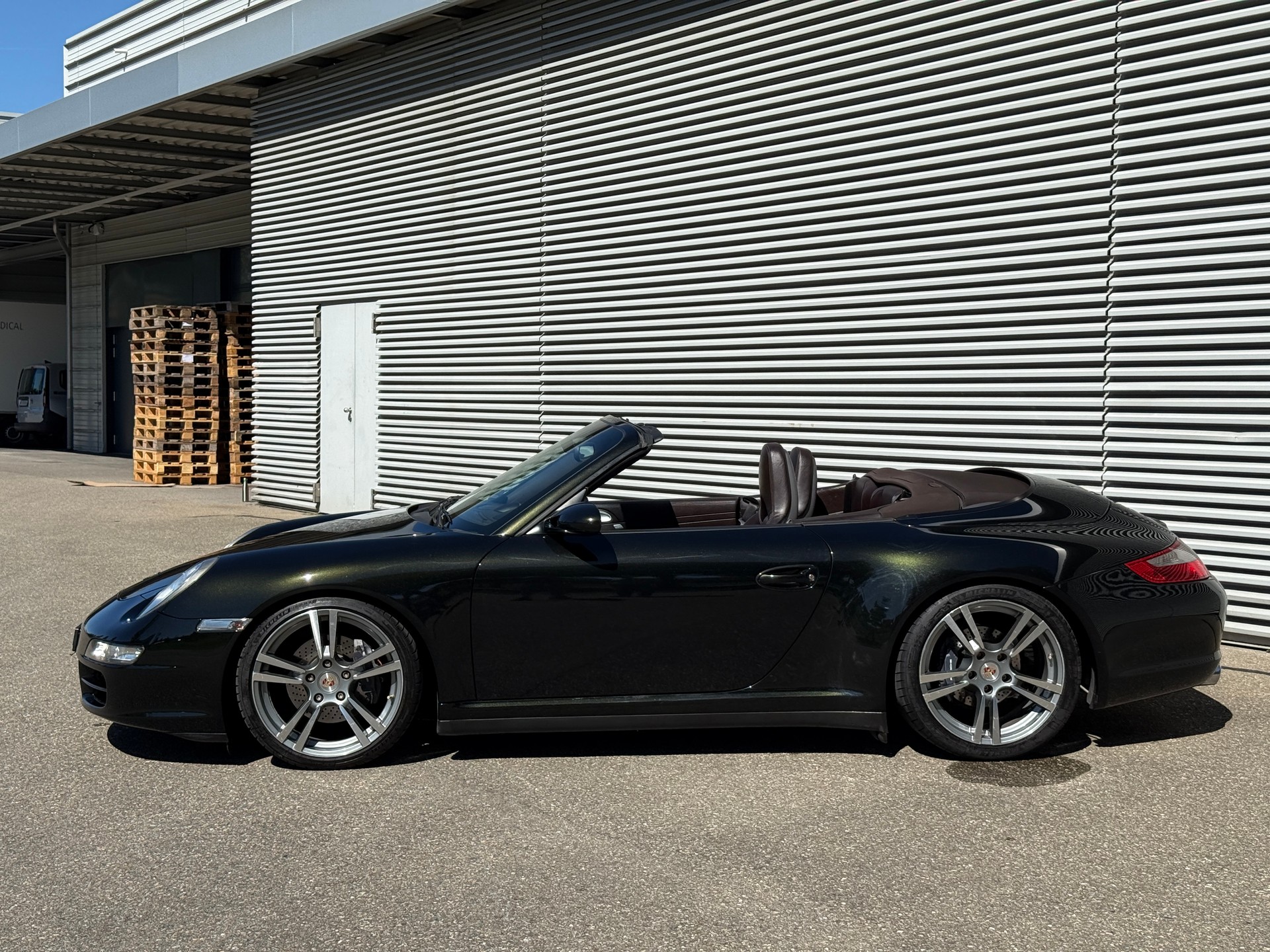 PORSCHE 3.6 Carrera 4-image-9