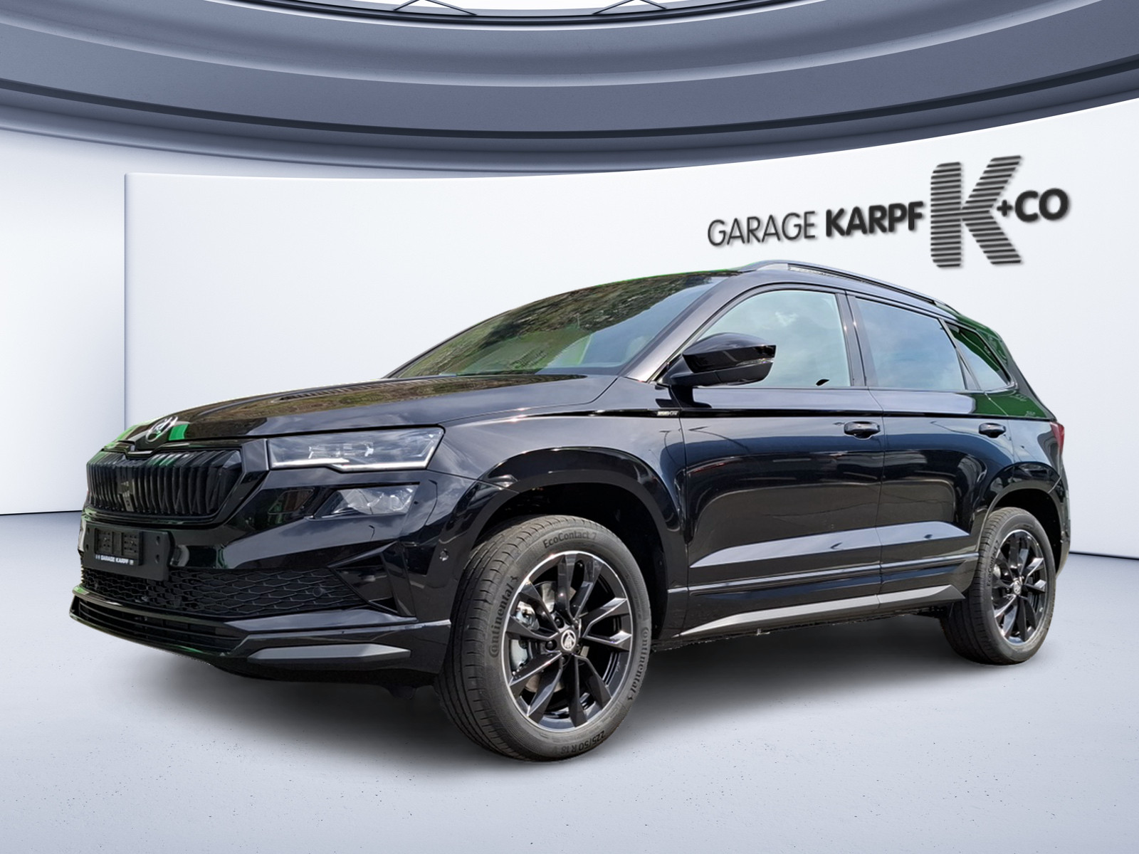 SKODA Karoq 2.0 TSI SportLine 4x4 DSG-image-0