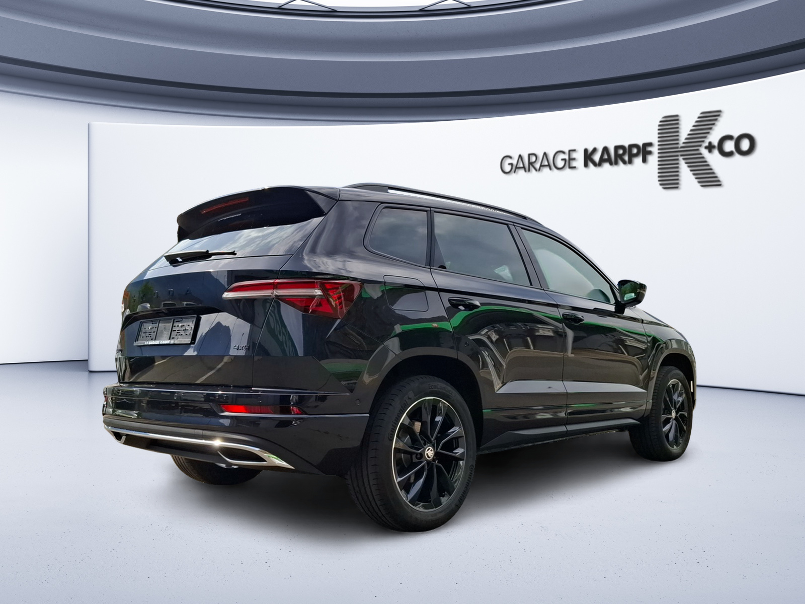 SKODA Karoq 2.0 TSI SportLine 4x4 DSG-image-4