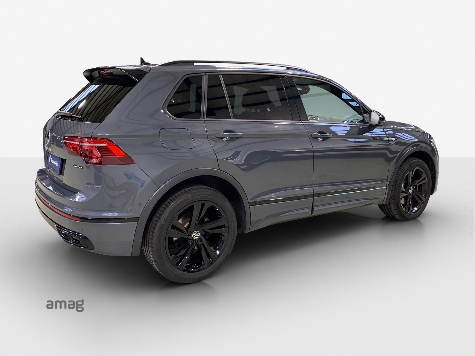 VW Tiguan 2.0 TDI SCR R-Line 4Motion DSG-image-4