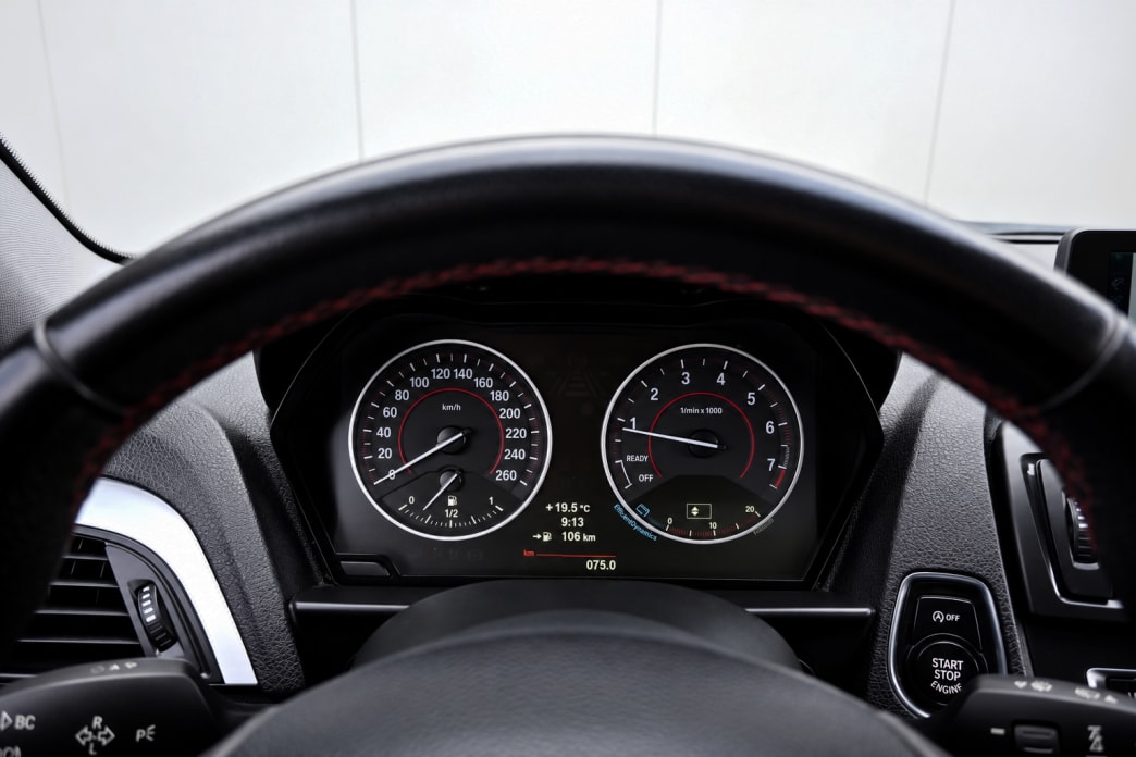 BMW 116i Sport Line-image-9