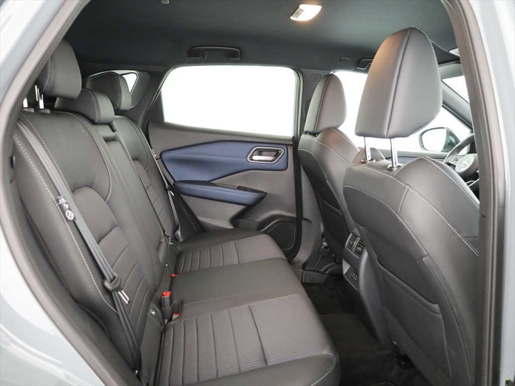 NISSAN Qashqai 1.5 VC-T e-Power Tekna-image-9