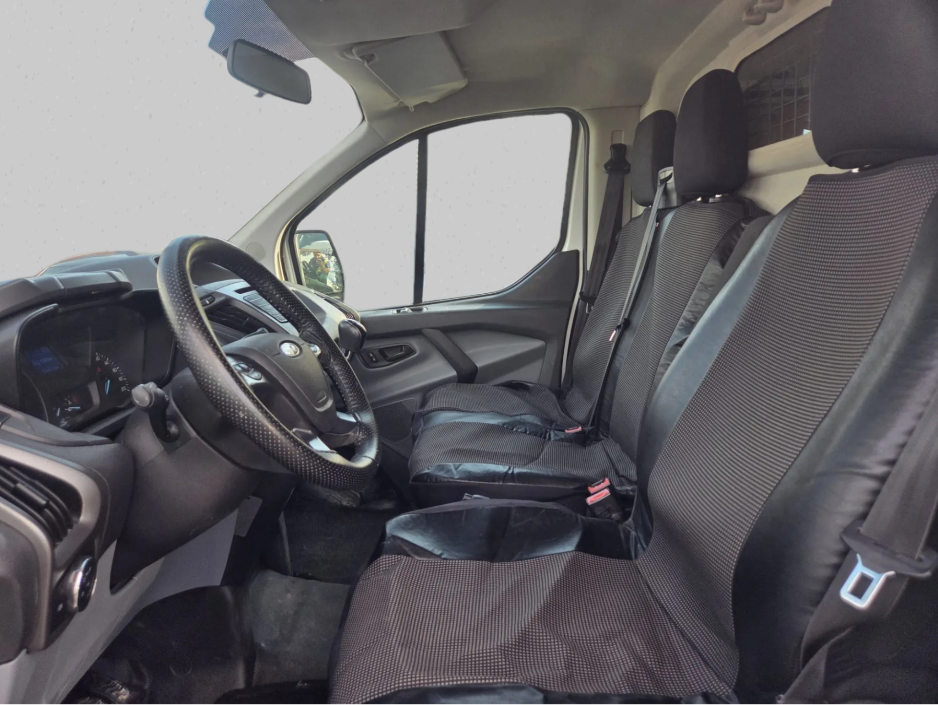 FORD Transit Custom Van 250 L1H1-image-5