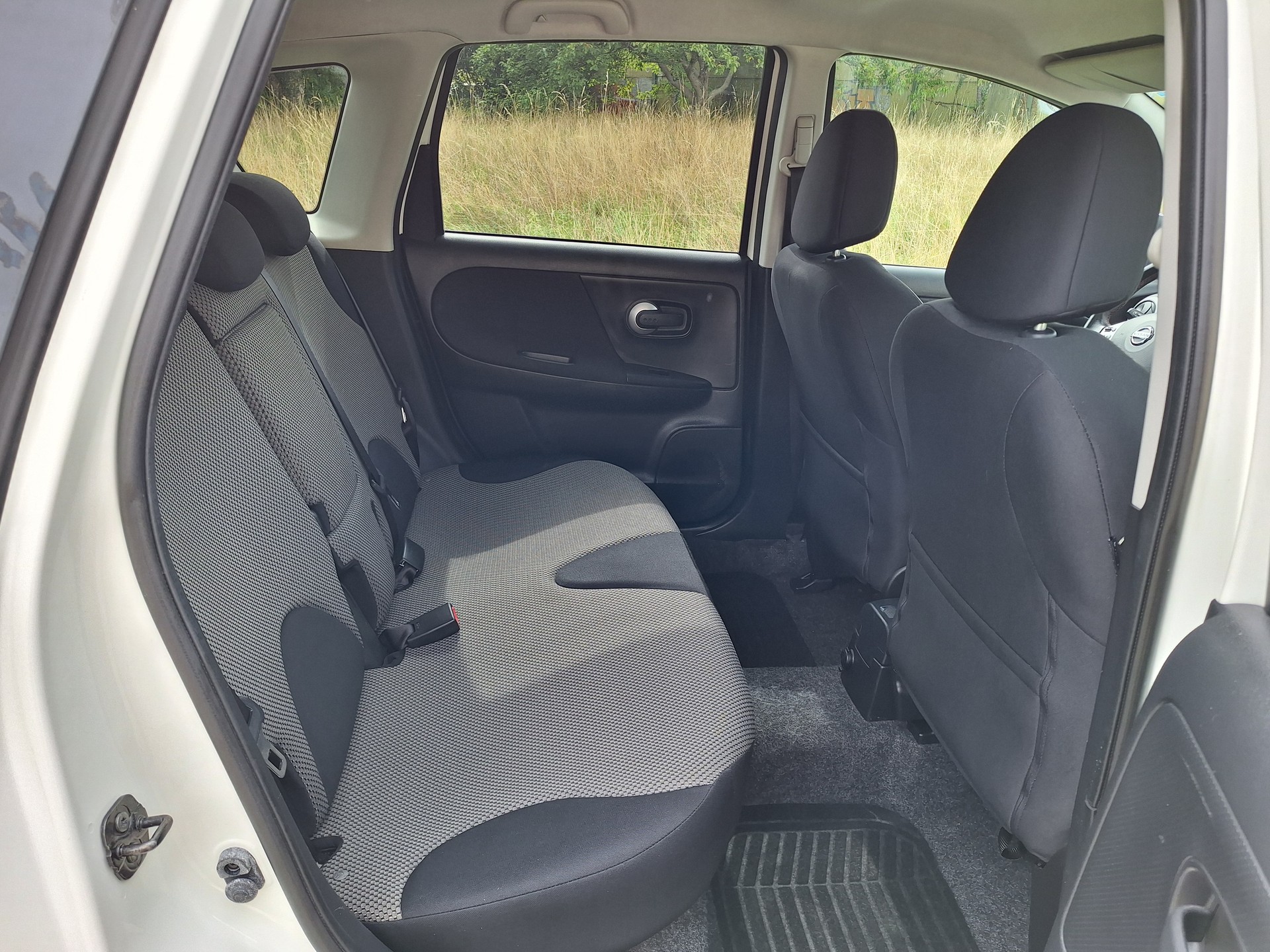 NISSAN Note 1.4 visia-image-8