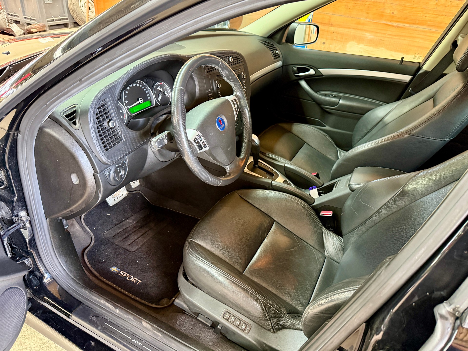 SAAB 9-3 2.8T V6 Aero XWD Automatic-image-4