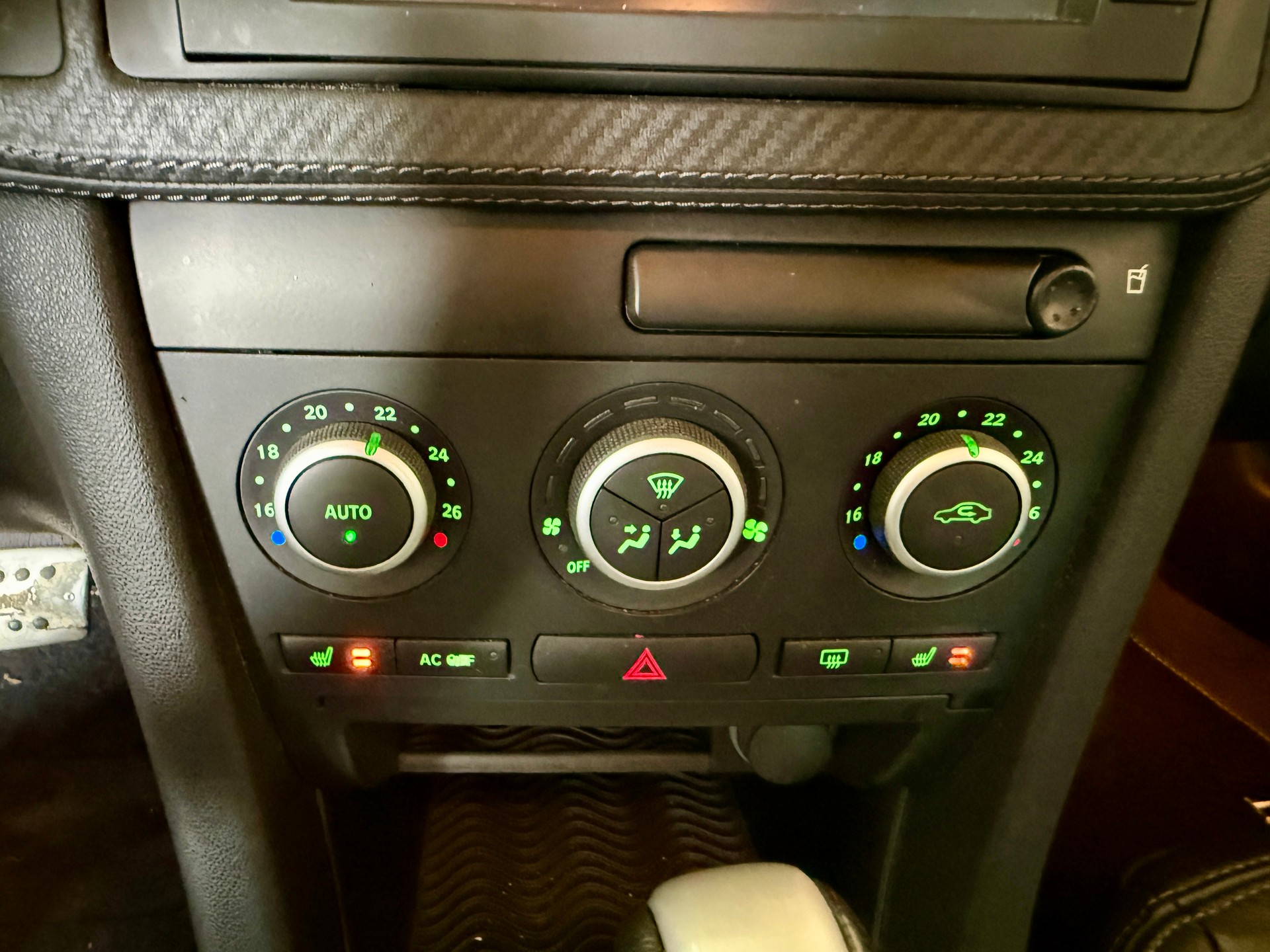 SAAB 9-3 2.8T V6 Aero XWD Automatic-image-6