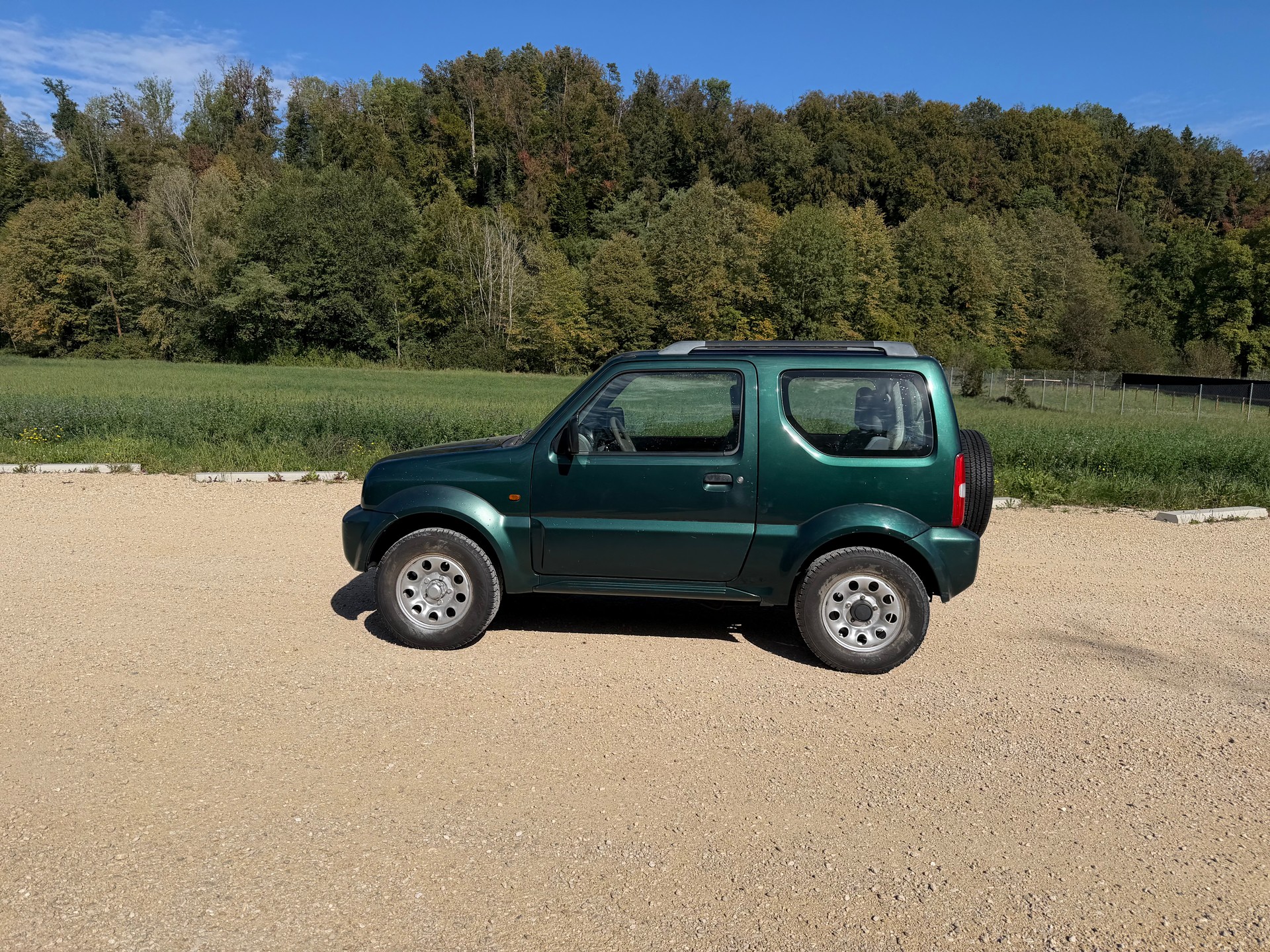 SUZUKI Jimny 1.3 16V JLX-image-2
