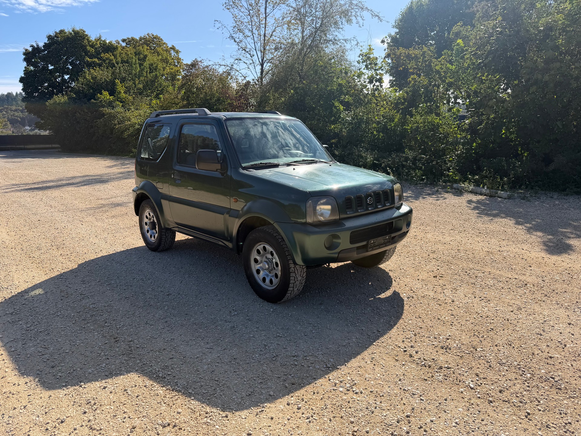 SUZUKI Jimny 1.3 16V JLX-image-1
