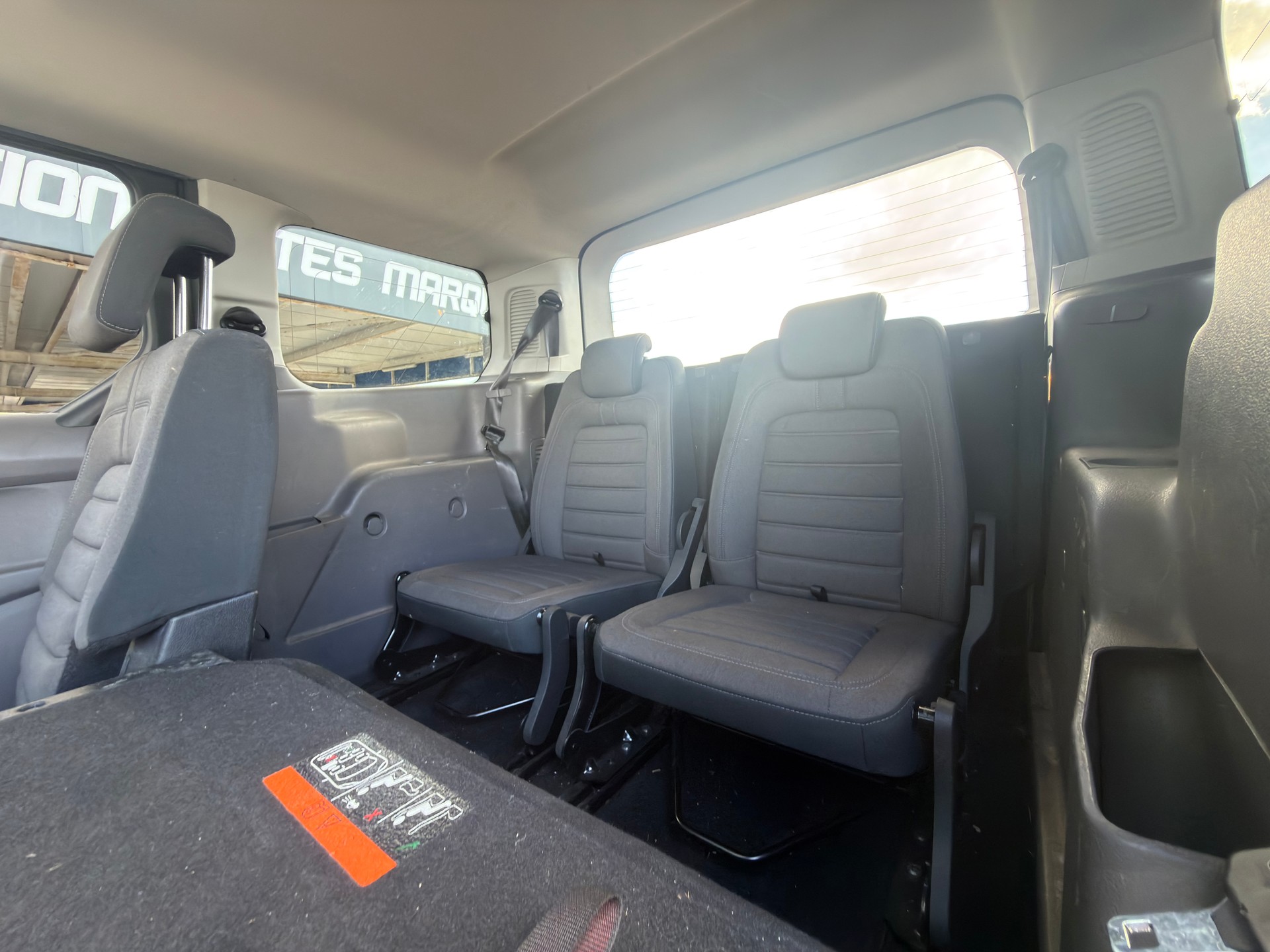FORD Grand Tourneo Connect 1.5 EcoBlue Titanium-image-13