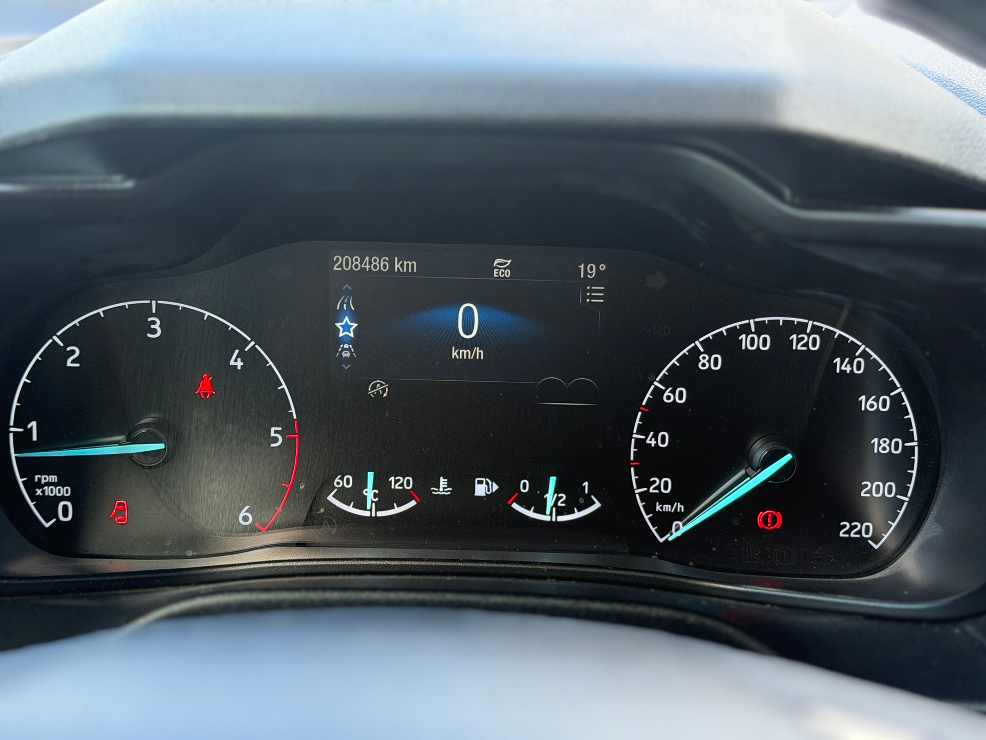 FORD Grand Tourneo Connect 1.5 EcoBlue Titanium-image-7