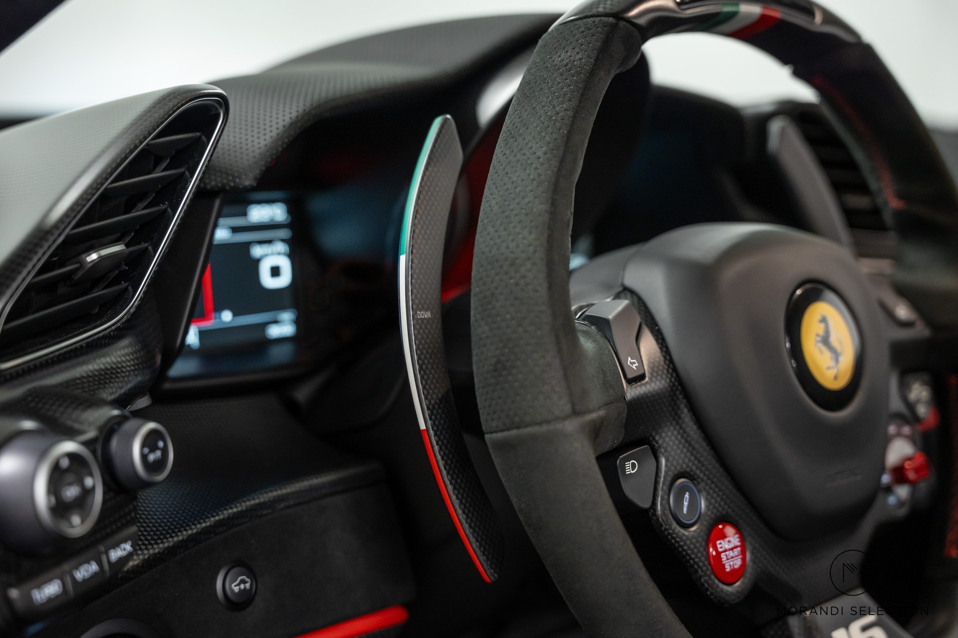 FERRARI 488 Pista Piloti-image-24