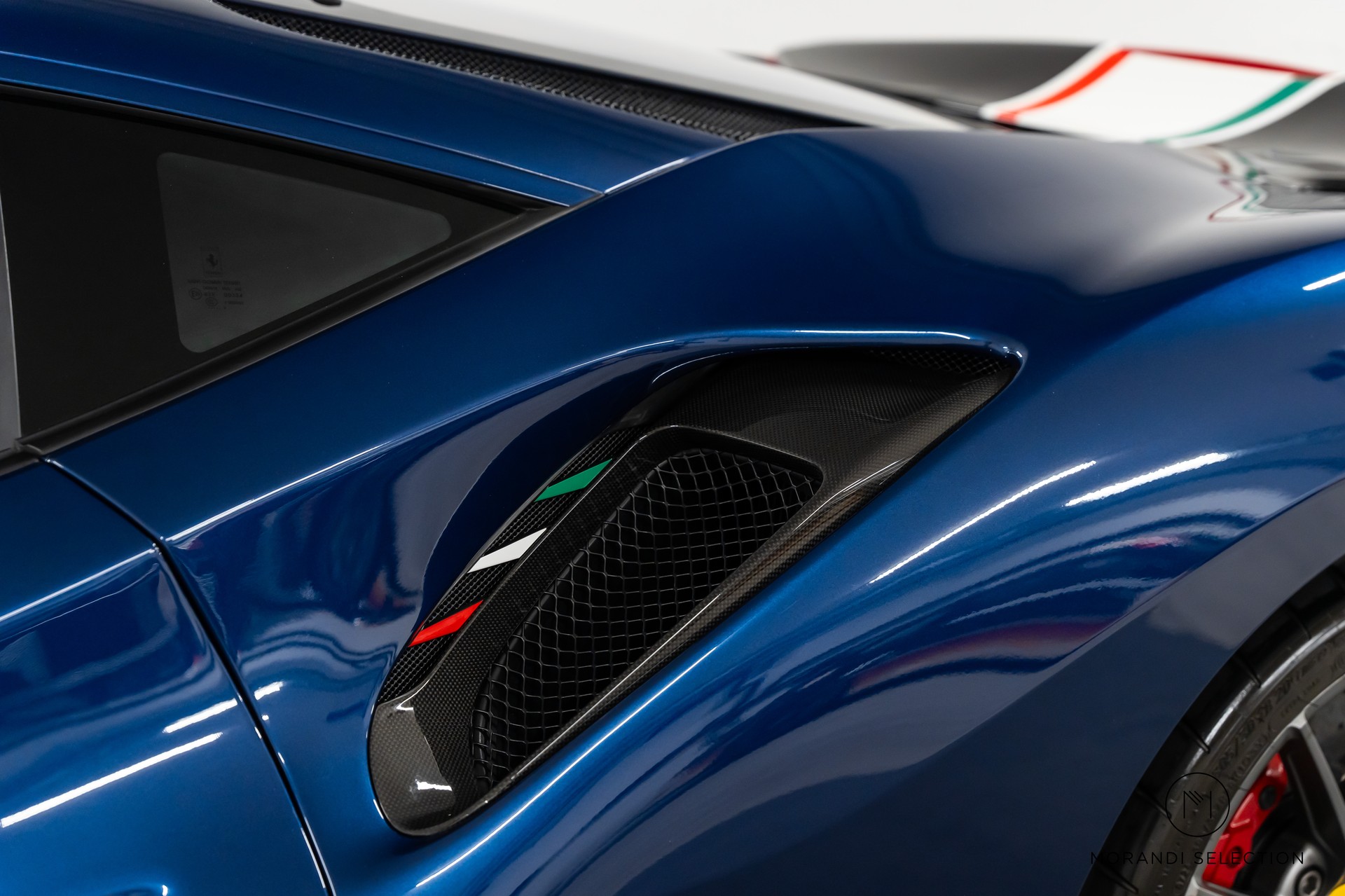 FERRARI 488 Pista Piloti-image-13