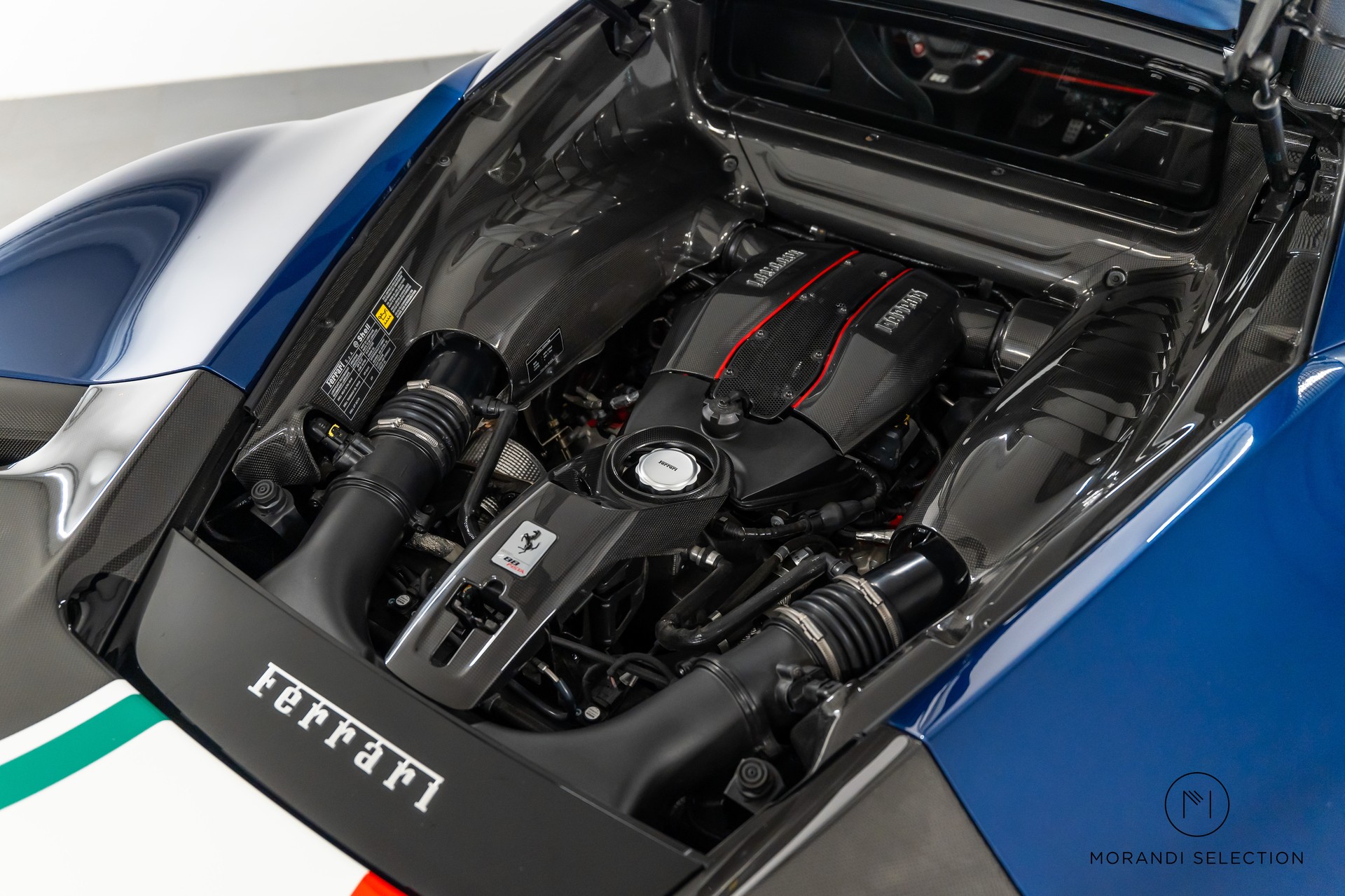 FERRARI 488 Pista Piloti-image-17