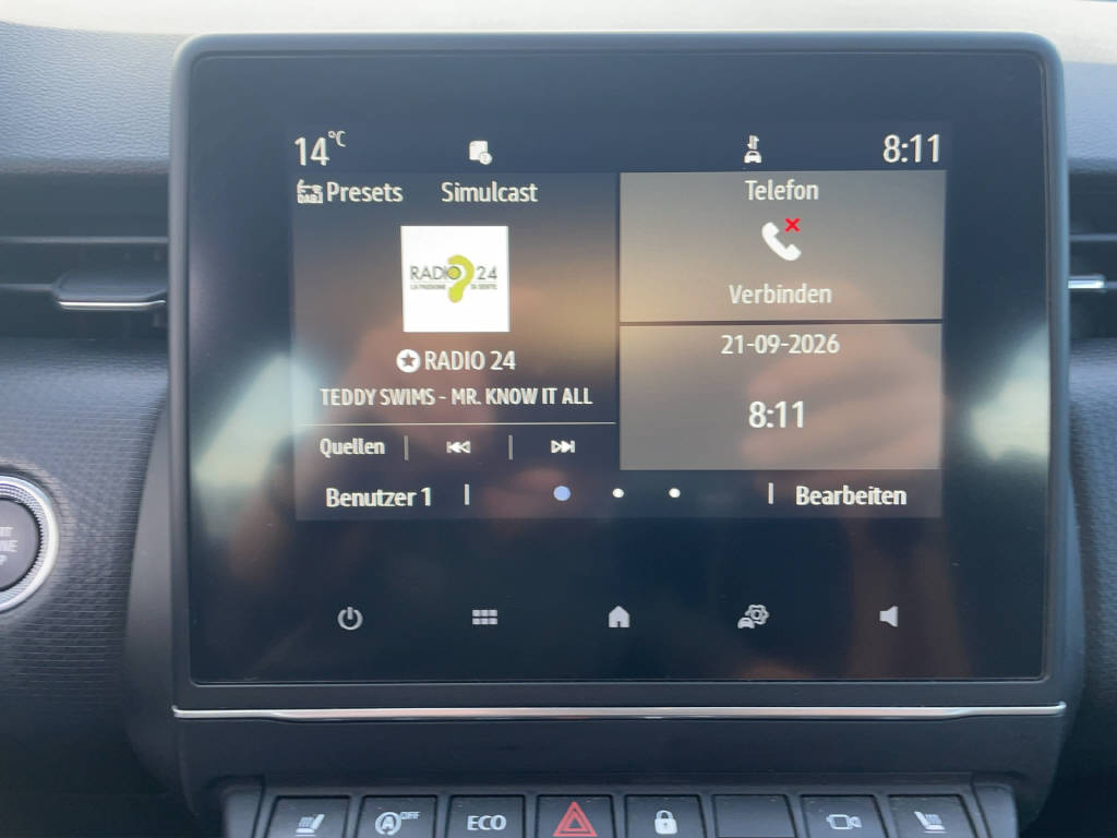 RENAULT Clio 1.3 TCe 140 Intens-image-8