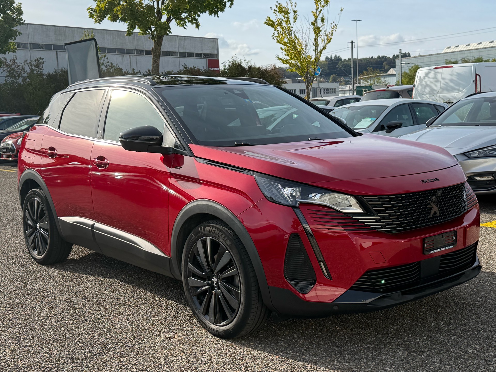 PEUGEOT 3008 1.6 PureTech GT Pack EAT8-image-2