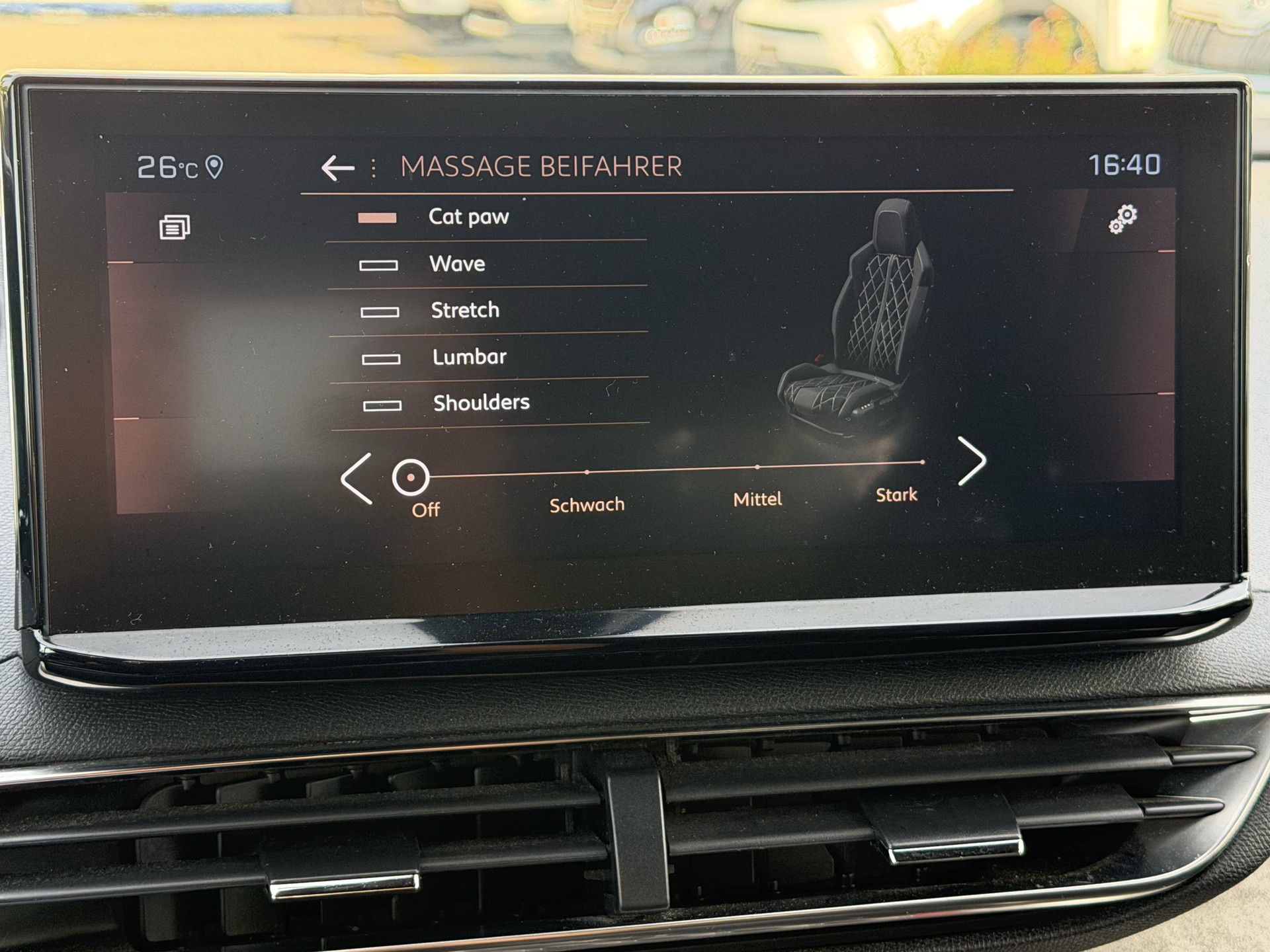 PEUGEOT 3008 1.6 PureTech GT Pack EAT8-image-28