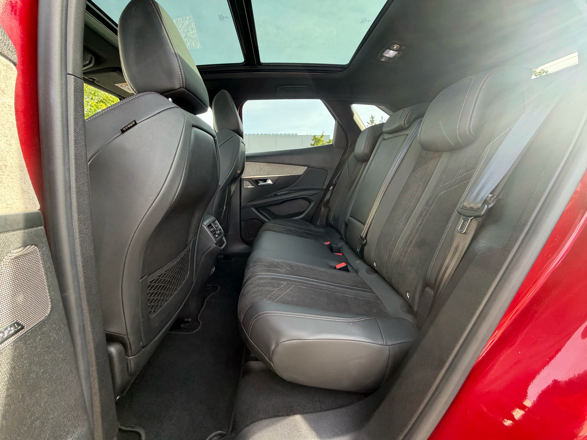 PEUGEOT 3008 1.6 PureTech GT Pack EAT8-image-10