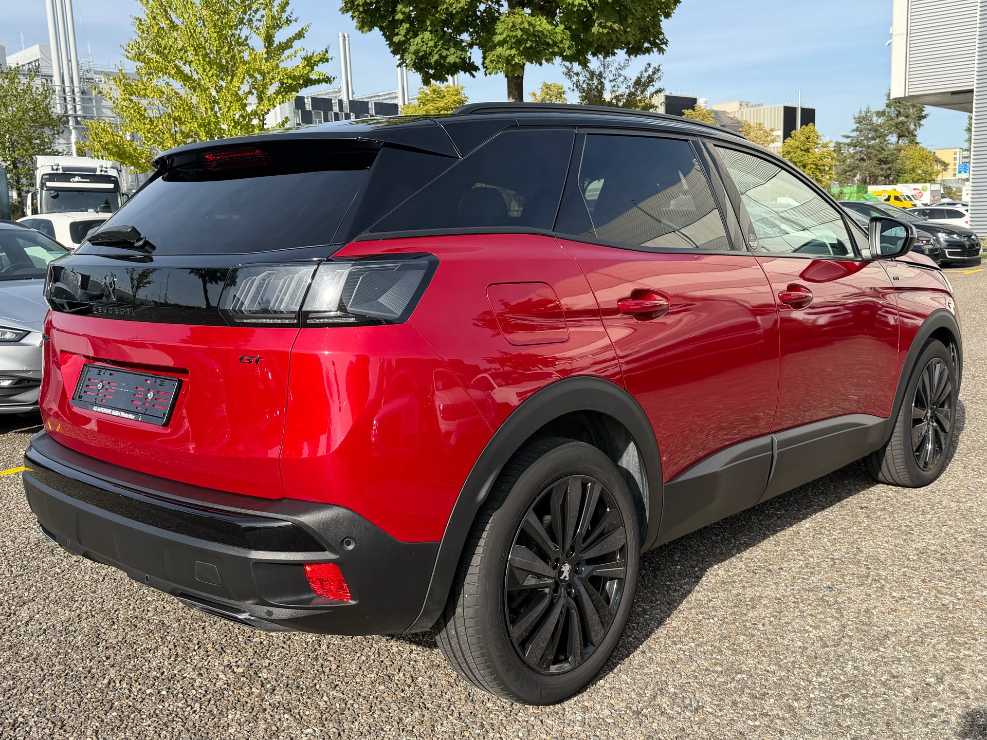 PEUGEOT 3008 1.6 PureTech GT Pack EAT8-image-4