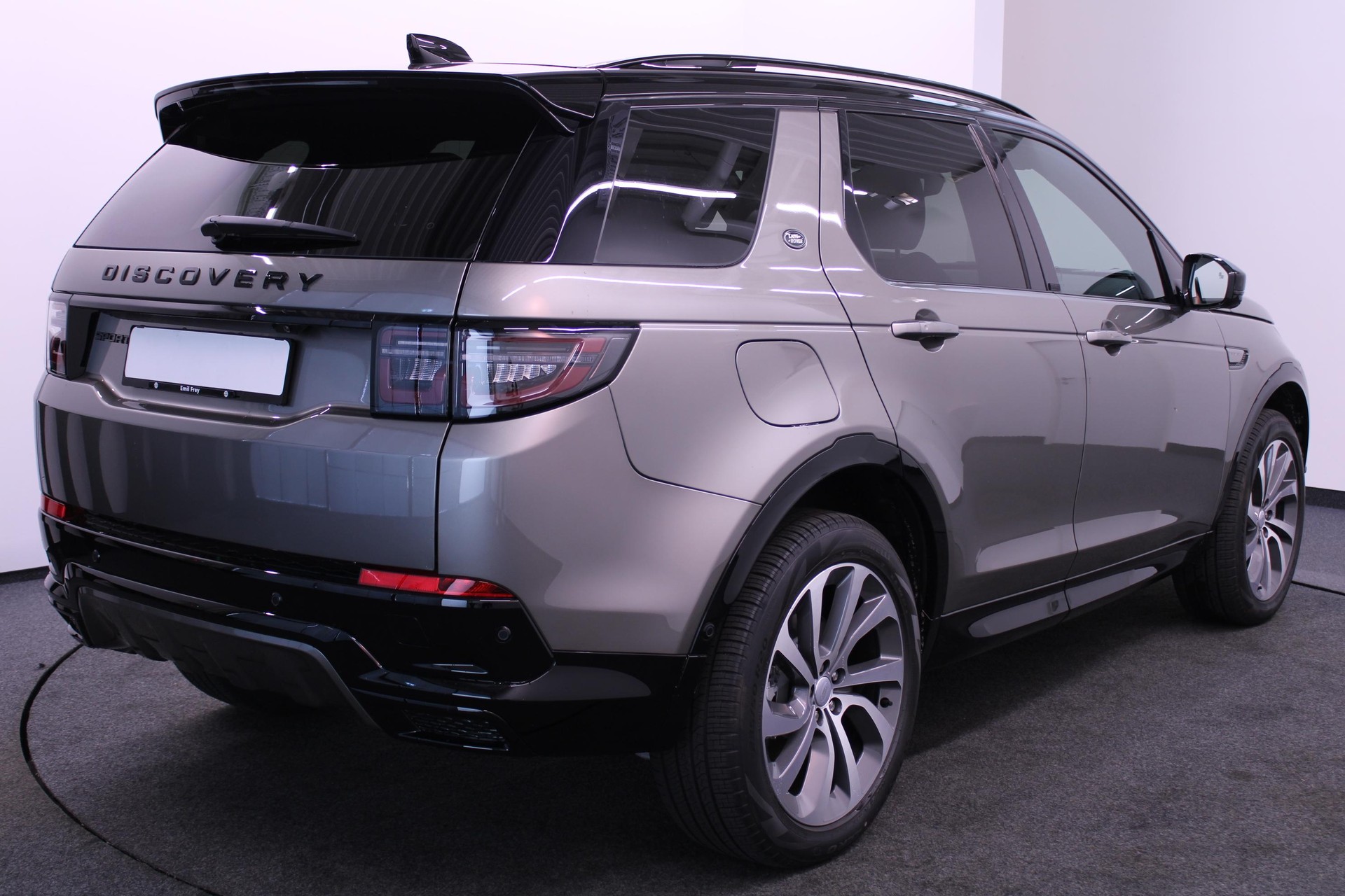 LAND ROVER Discovery Sport 1.5 T 270e Dynamic HSE-image-3