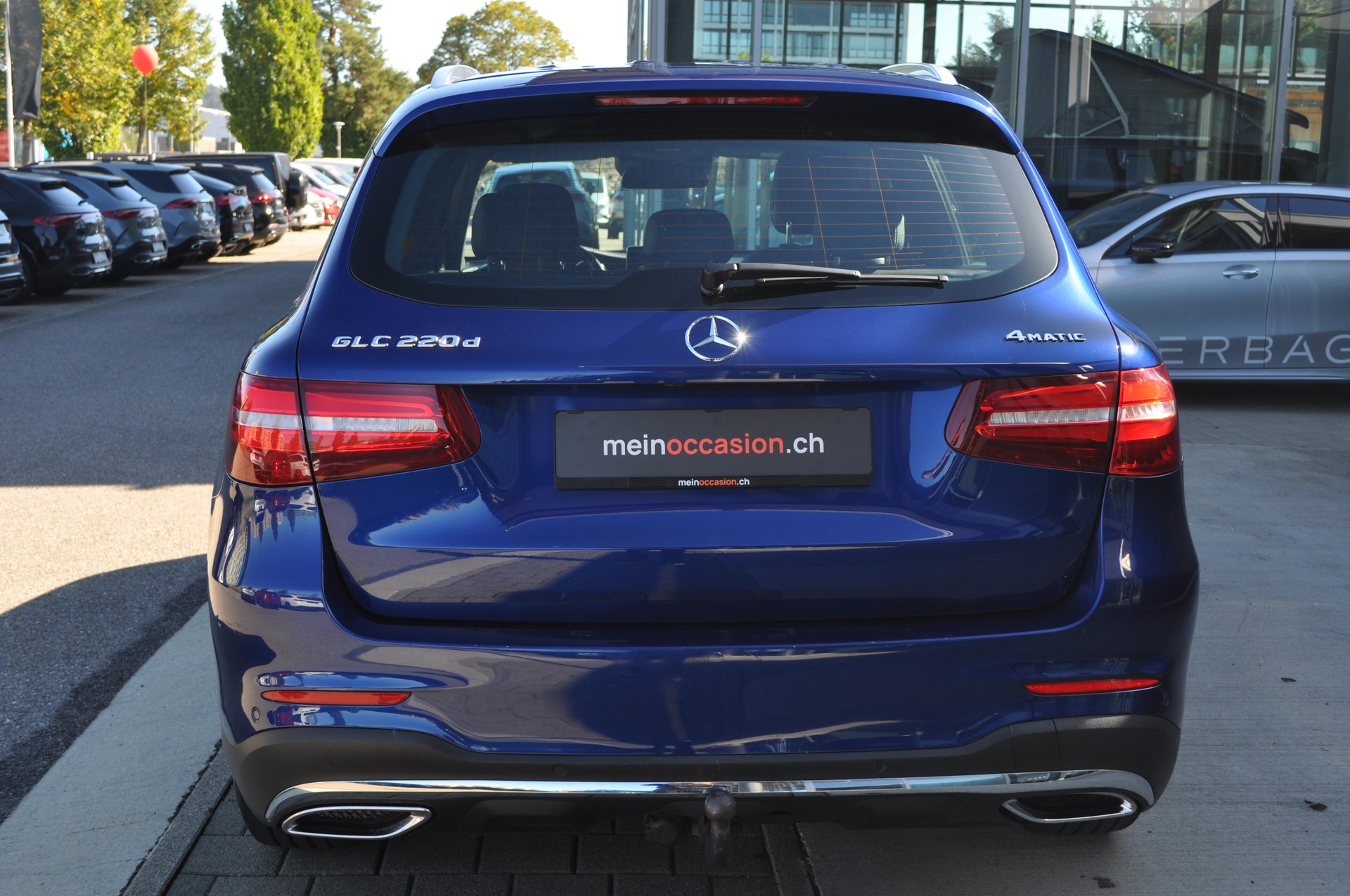 MERCEDES-BENZ GLC 220 d 4Matic AMG Line-image-4