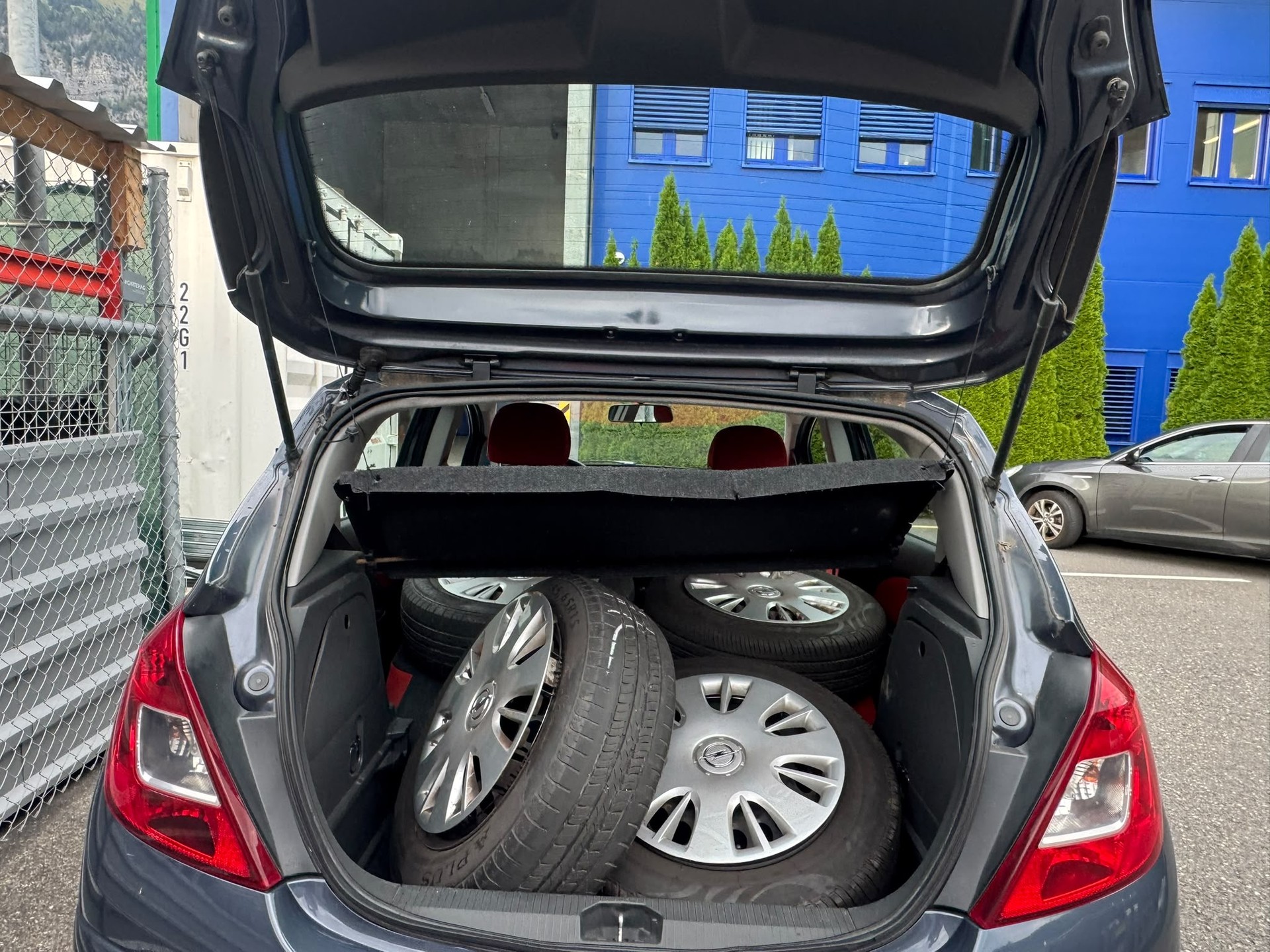 OPEL Corsa 1.2 TP Enjoy-image-4