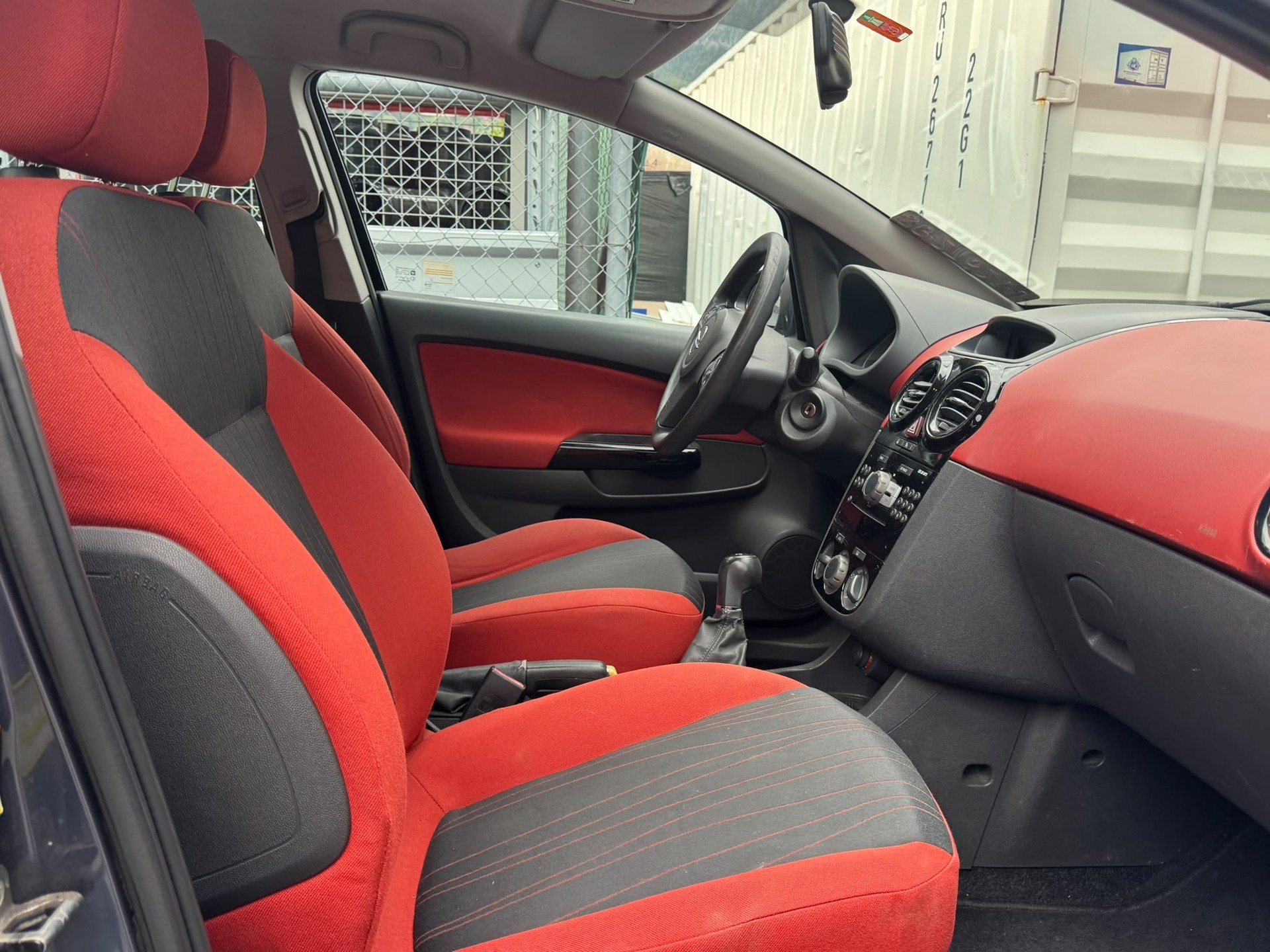 OPEL Corsa 1.2 TP Enjoy-image-3