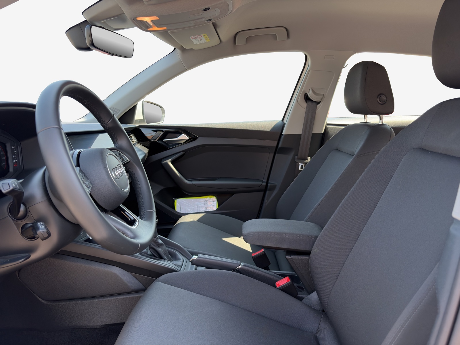 AUDI A1 Sportback 30 TFSI Attraction S-tronic-image-7