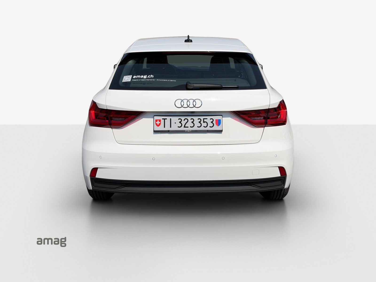 AUDI A1 Sportback 30 TFSI Attraction S-tronic-image-3
