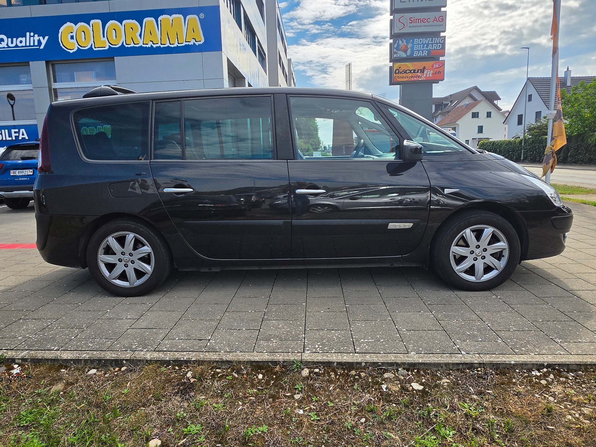 RENAULT Espace 2.0 dCi Dynamique Automatic-image-5