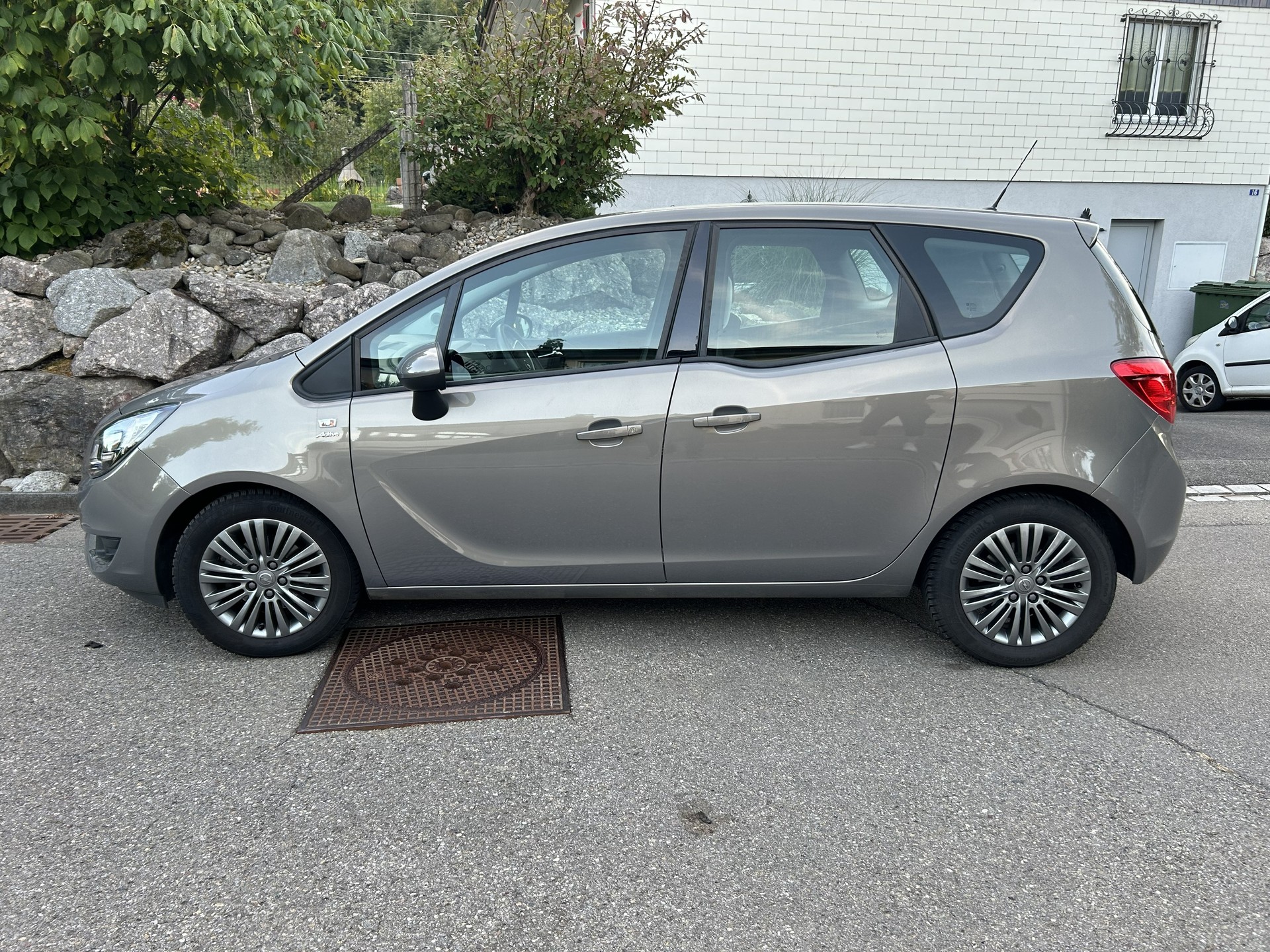 OPEL MERIVA 1.4T eTEC Active Ed.-image-1