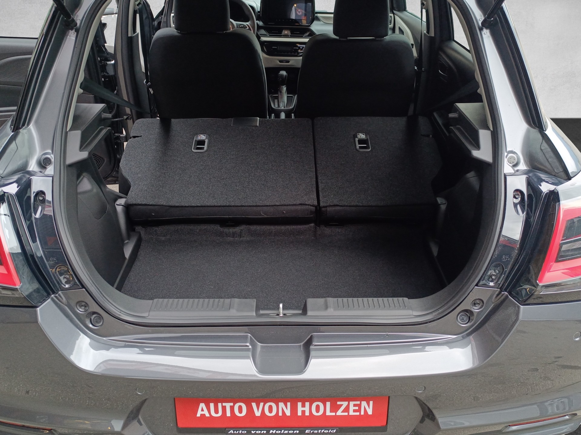 SUZUKI Swift 1.2 Compact+ Hybrid CVT-image-14