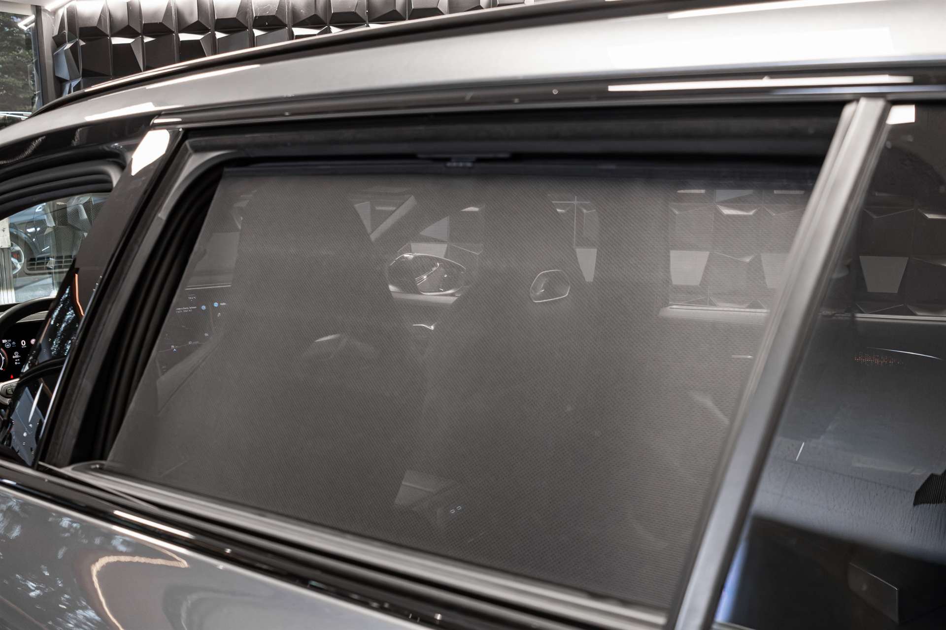 VW Passat Variant 2.0 TDI evo R-Line 4 Motion DSG-image-26